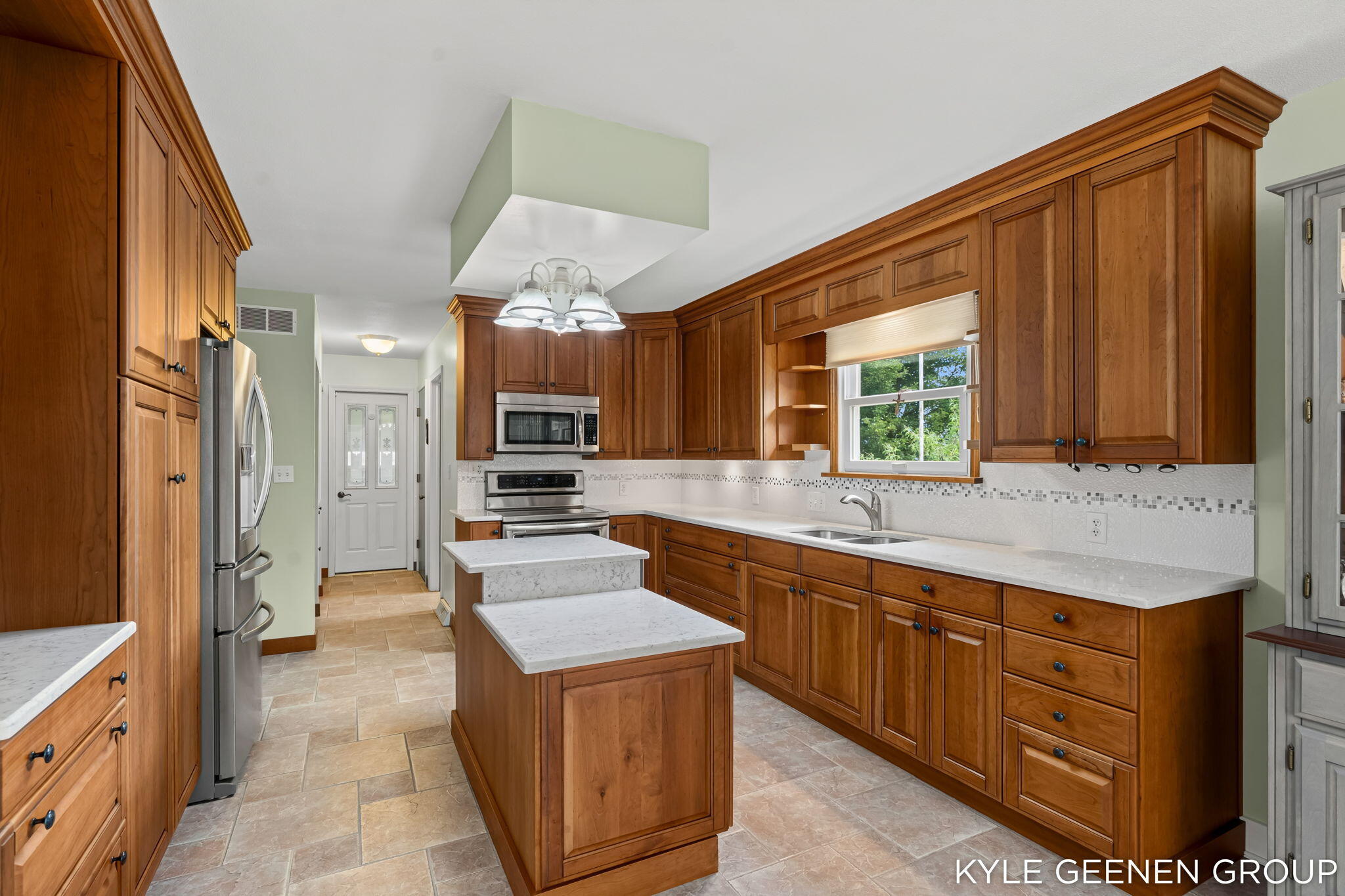 6392 Blue Jay Lane Holland MI 49423
