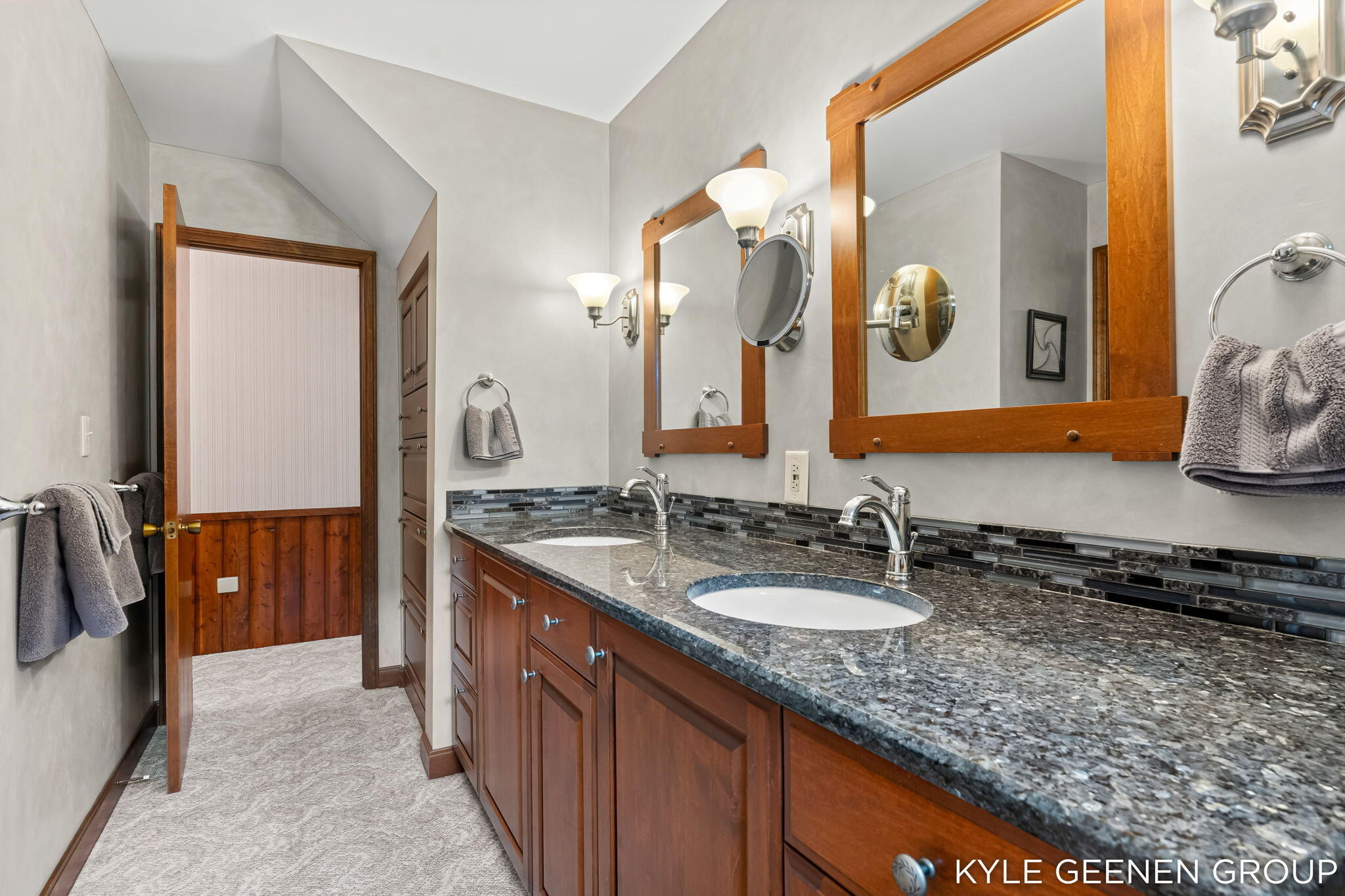 6392 Blue Jay Lane Holland MI 49423