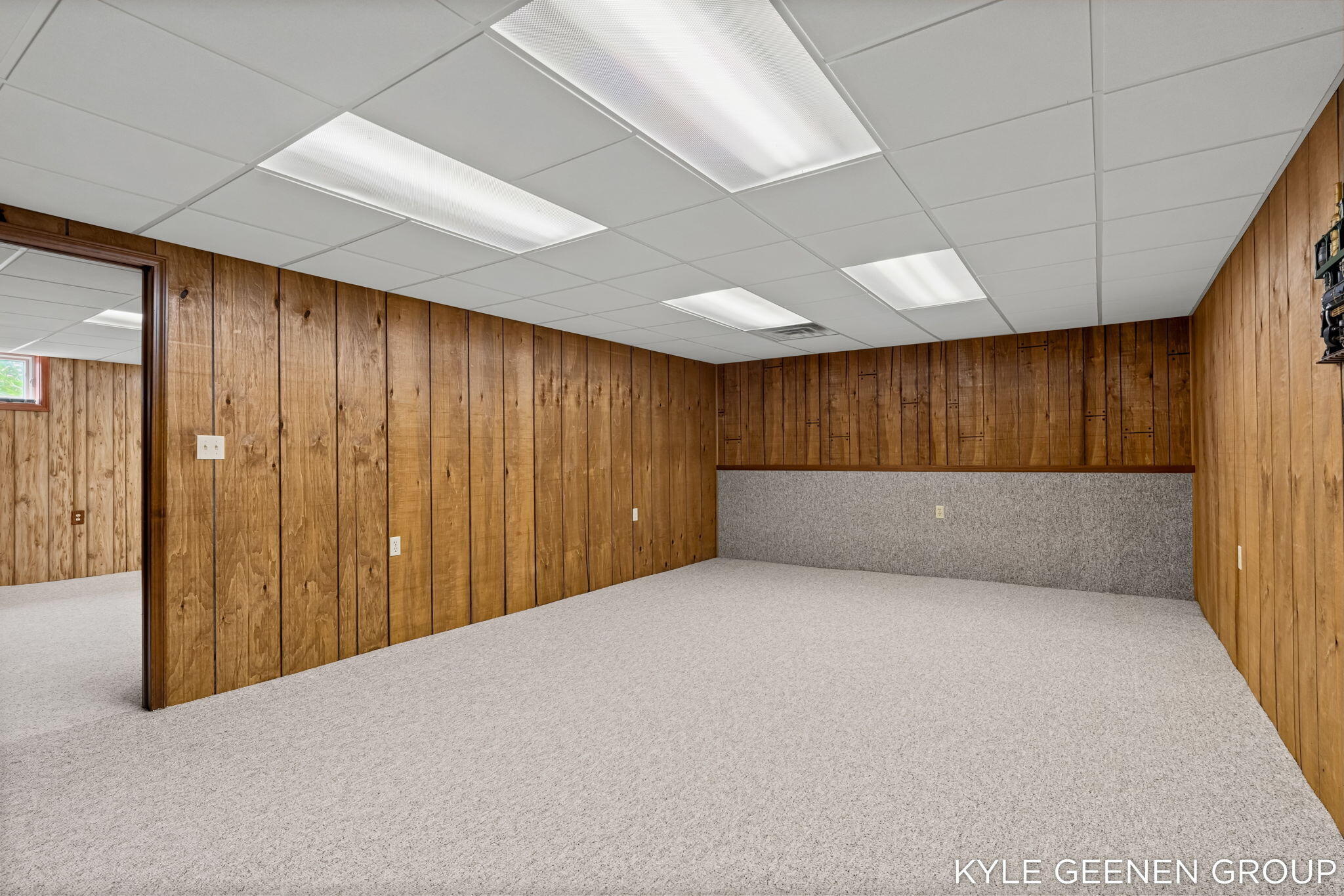 6392 Blue Jay Lane Holland MI 49423
