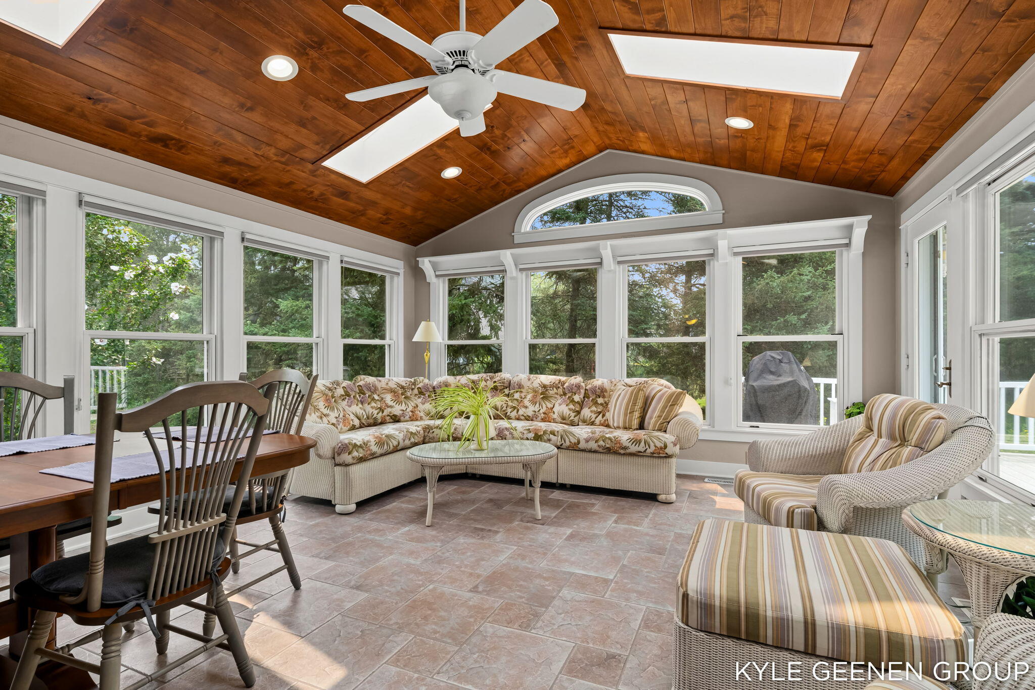 6392 Blue Jay Lane Holland MI 49423