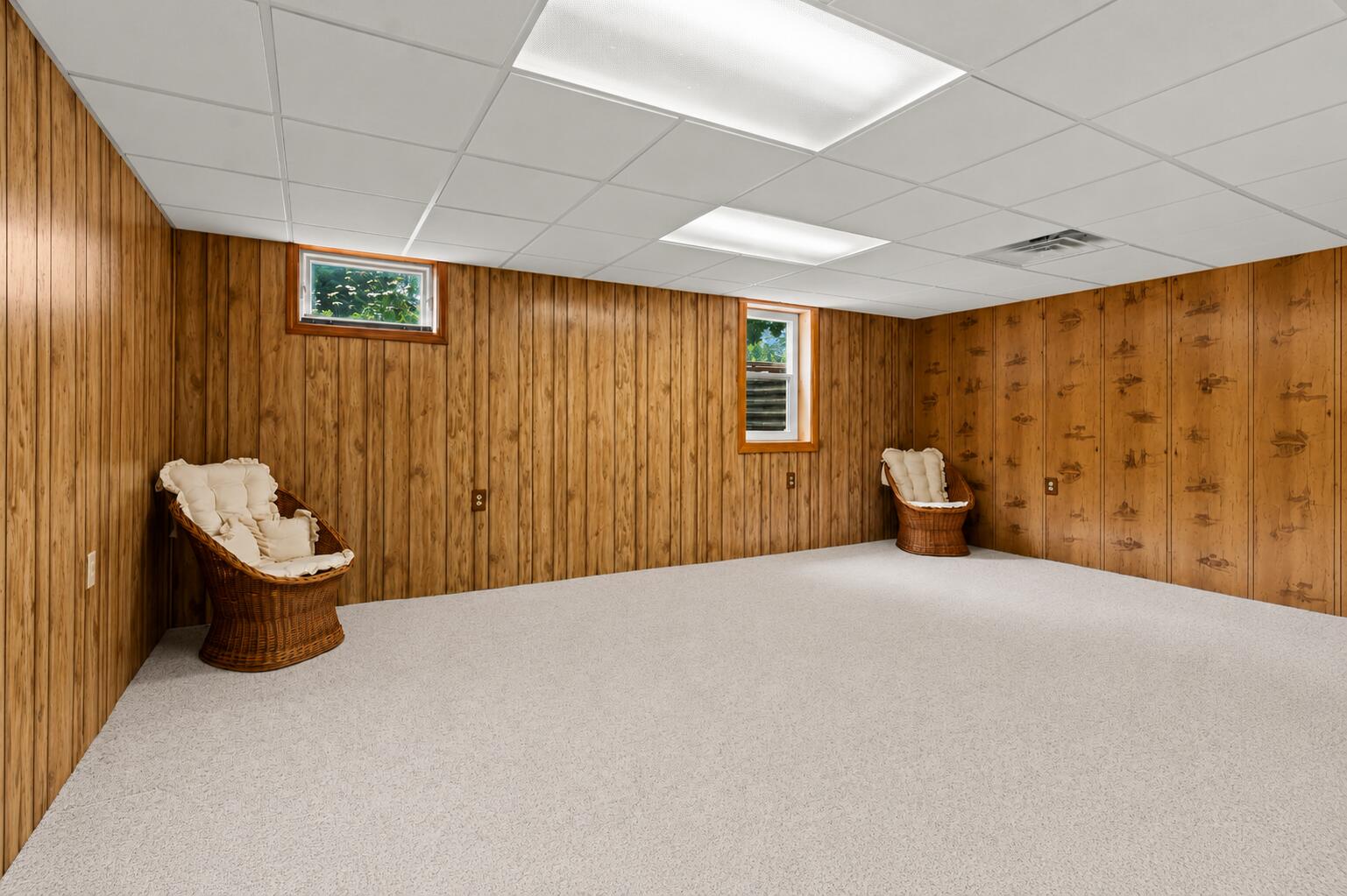6392 Blue Jay Lane Holland MI 49423