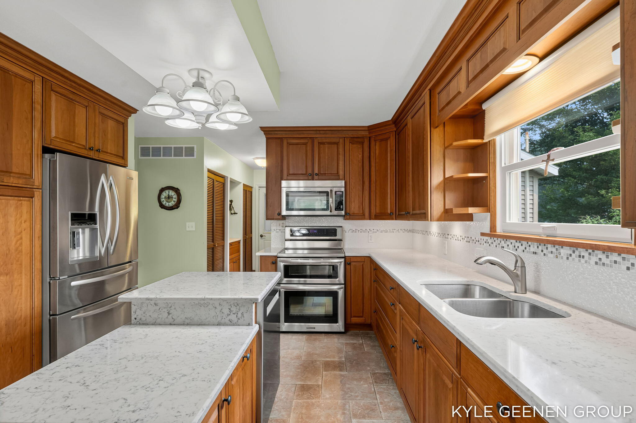 6392 Blue Jay Lane Holland MI 49423