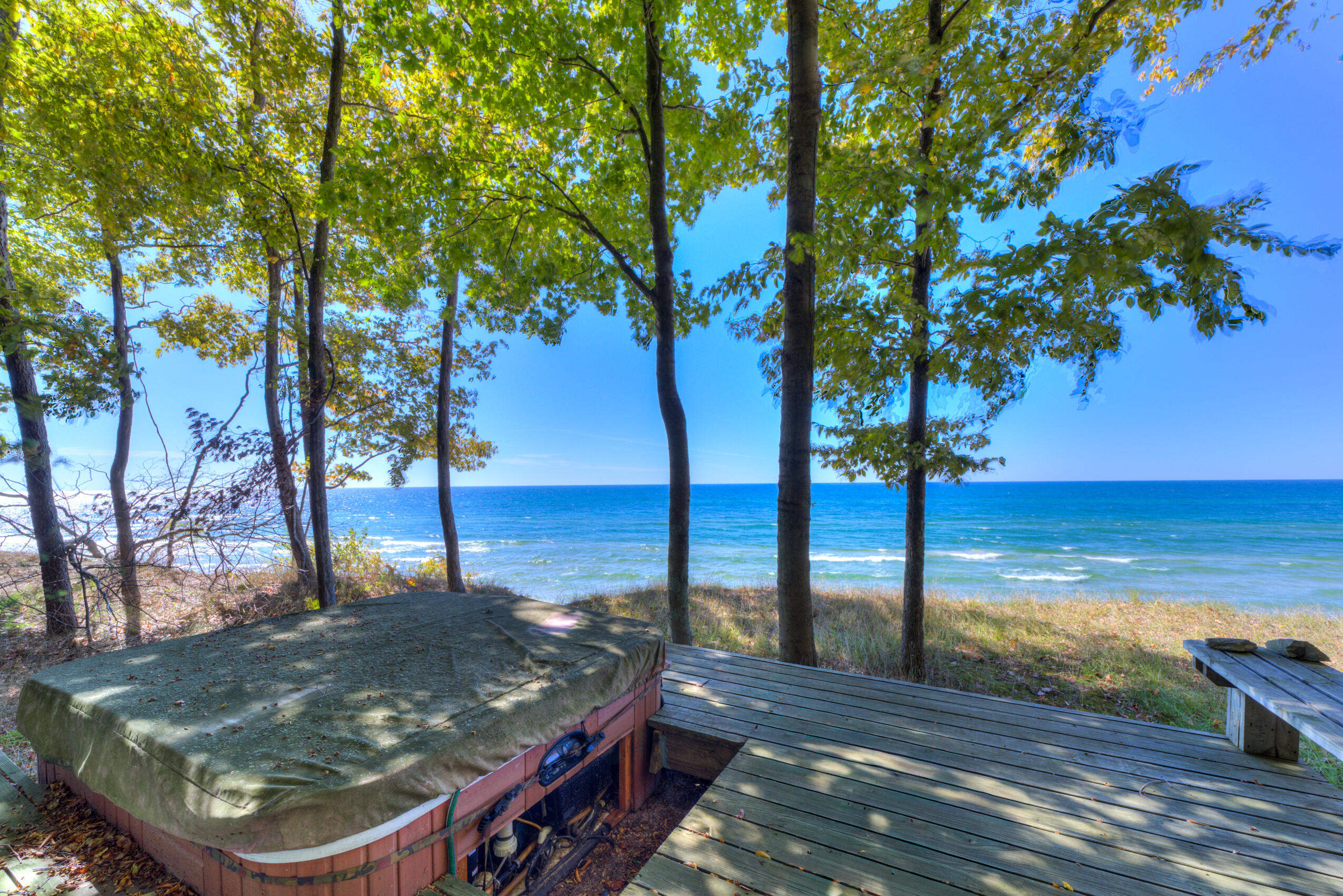 847 N Scenic Drive Muskegon MI 49445