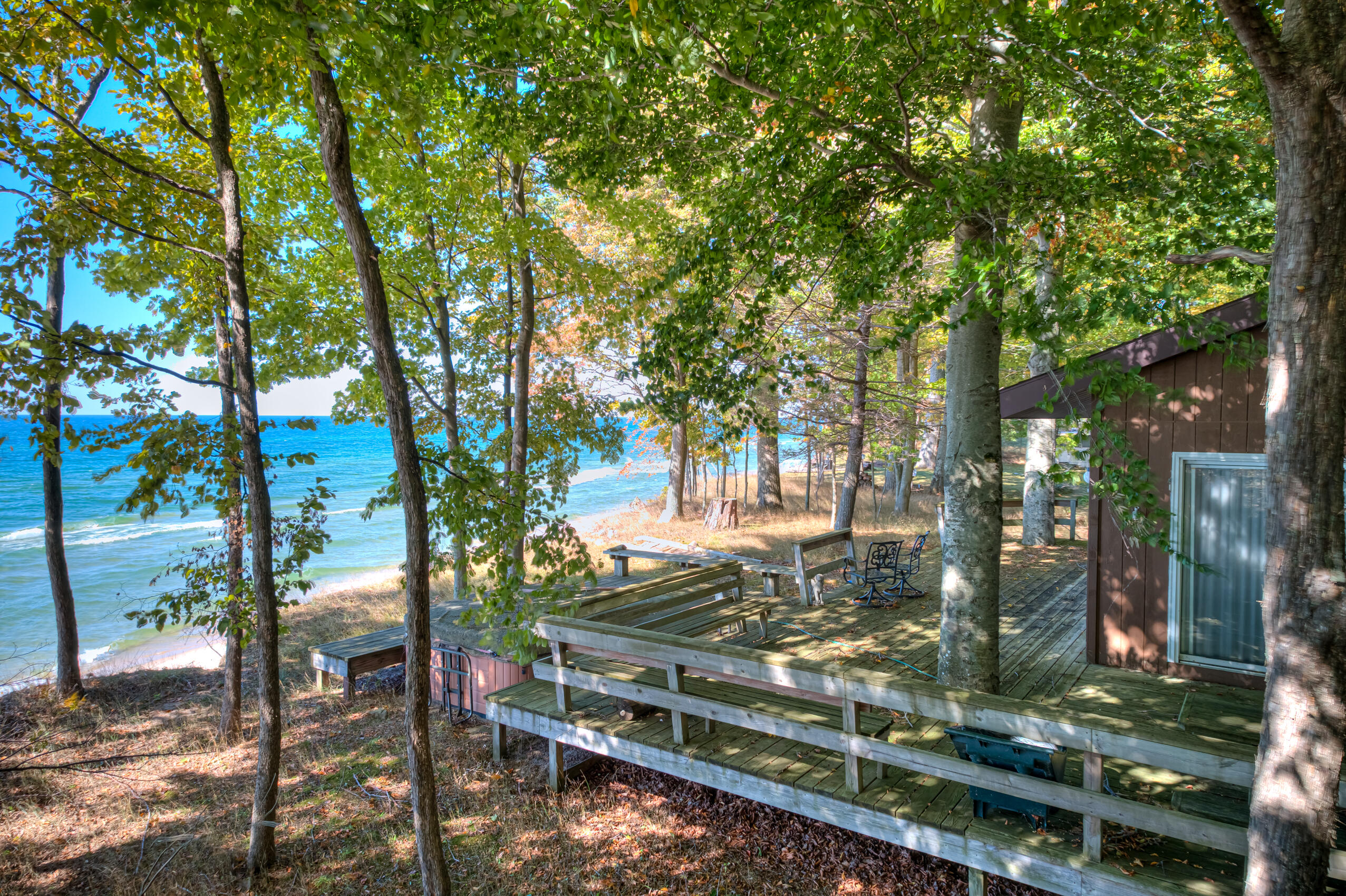 847 N Scenic Drive Muskegon MI 49445
