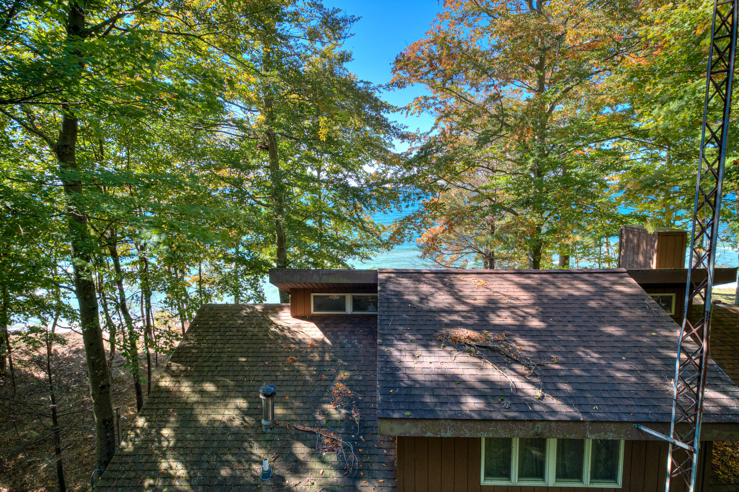 847 N Scenic Drive Muskegon MI 49445
