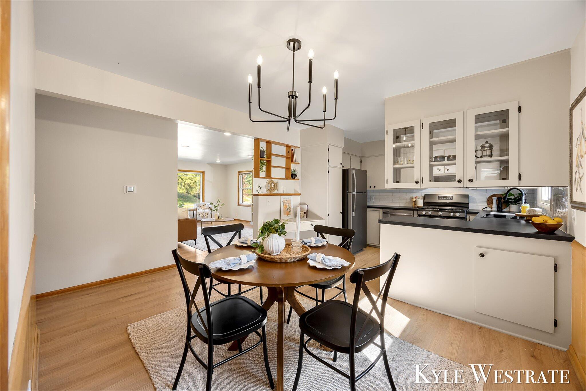 1752 Lake Michigan Drive NW Grand Rapids MI 49504