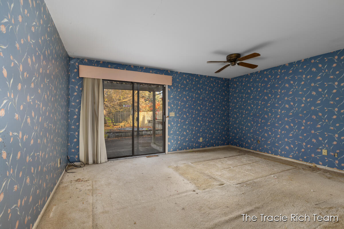 2715 E Beltline Avenue NE Grand Rapids MI 49525