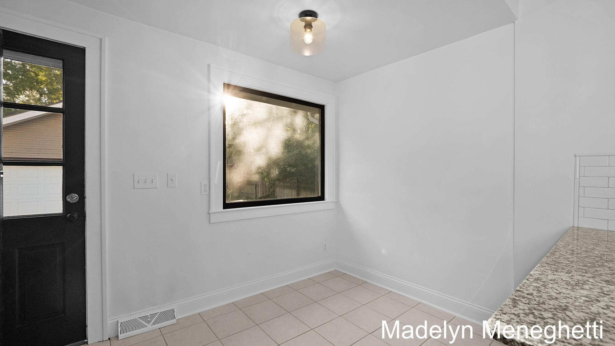 104 Mayfield Avenue NE Grand Rapids MI 49503