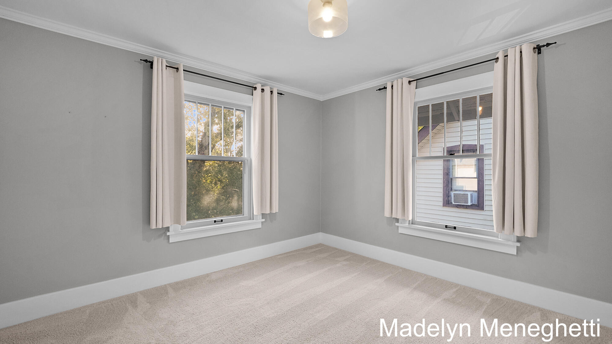 104 Mayfield Avenue NE Grand Rapids MI 49503