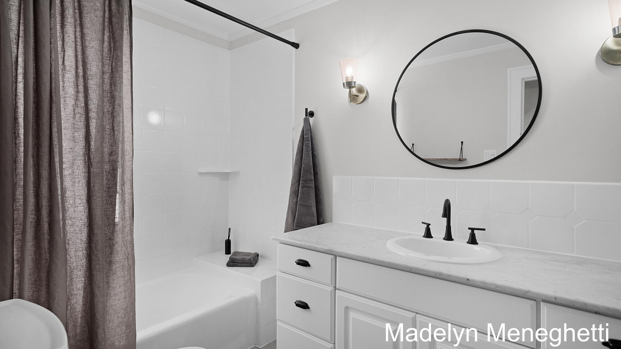 104 Mayfield Avenue NE Grand Rapids MI 49503