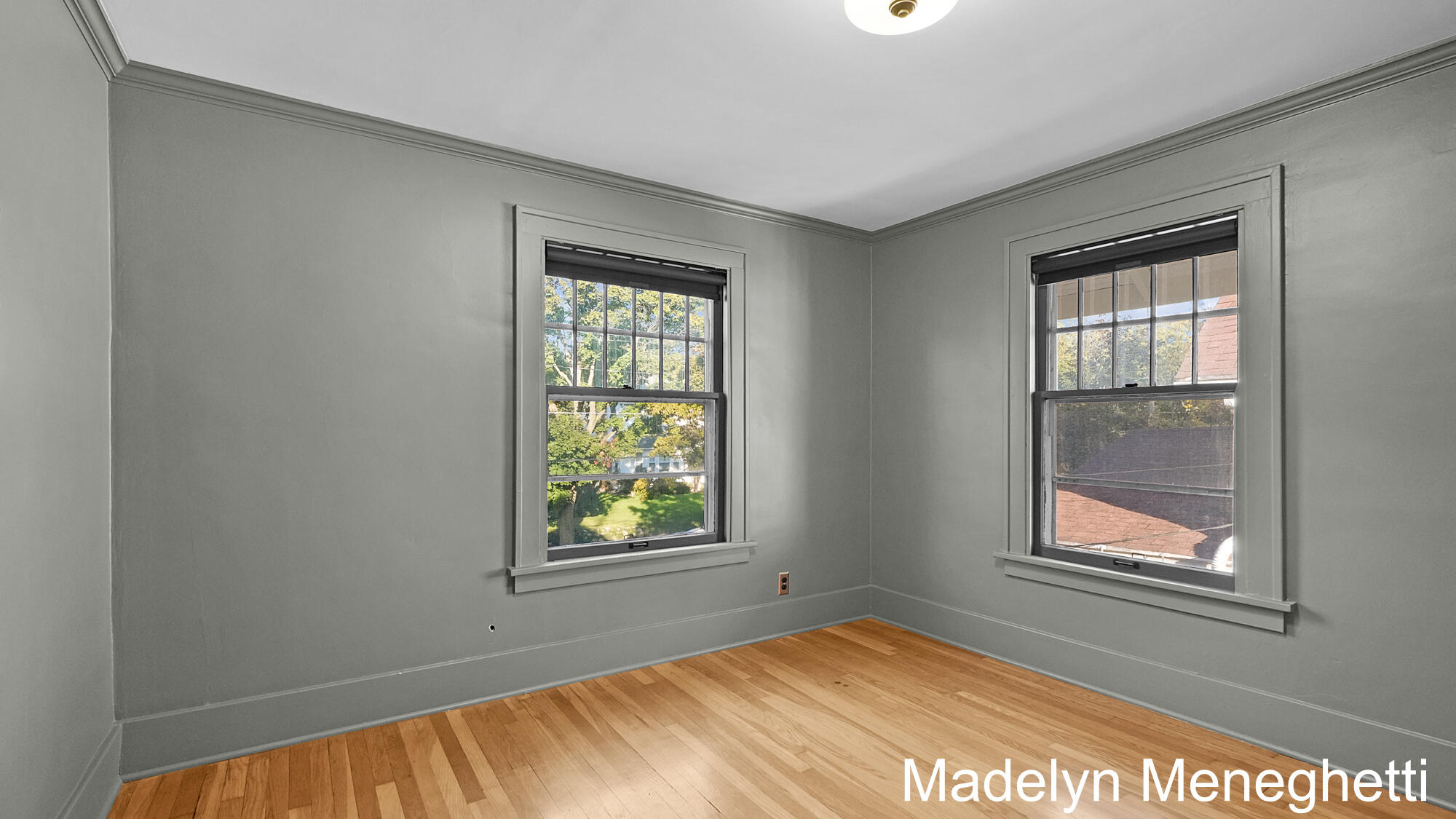 104 Mayfield Avenue NE Grand Rapids MI 49503