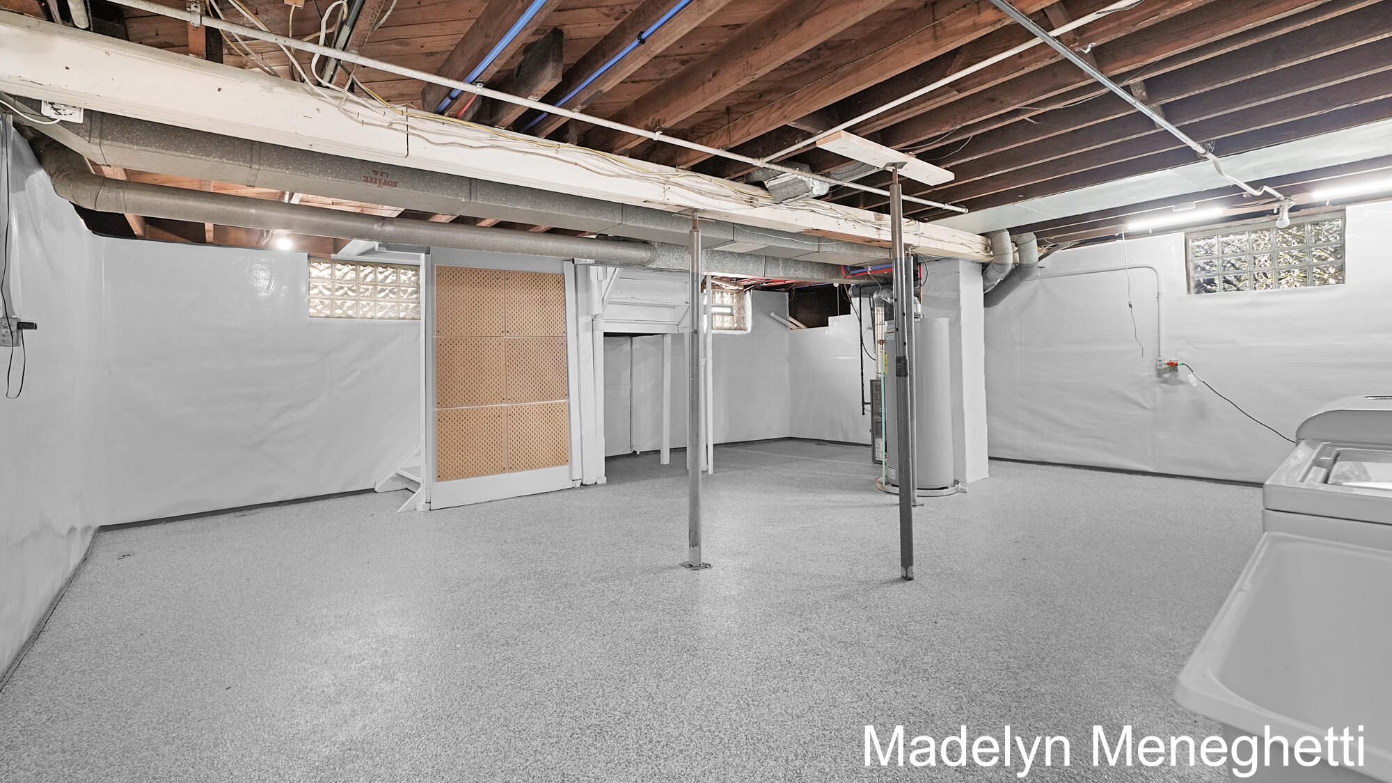 104 Mayfield Avenue NE Grand Rapids MI 49503