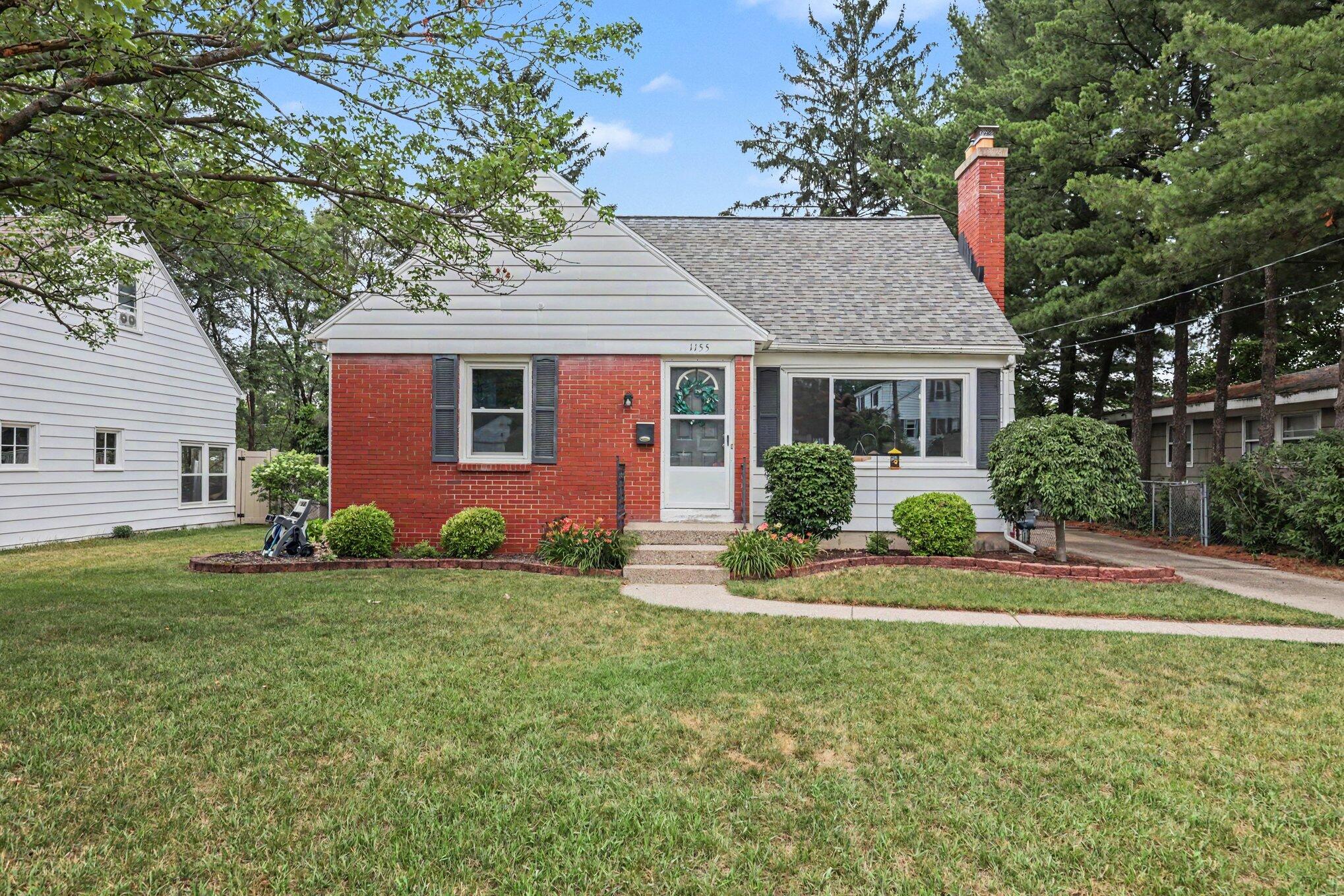 1155 Northwood Street NE Grand Rapids MI 49505