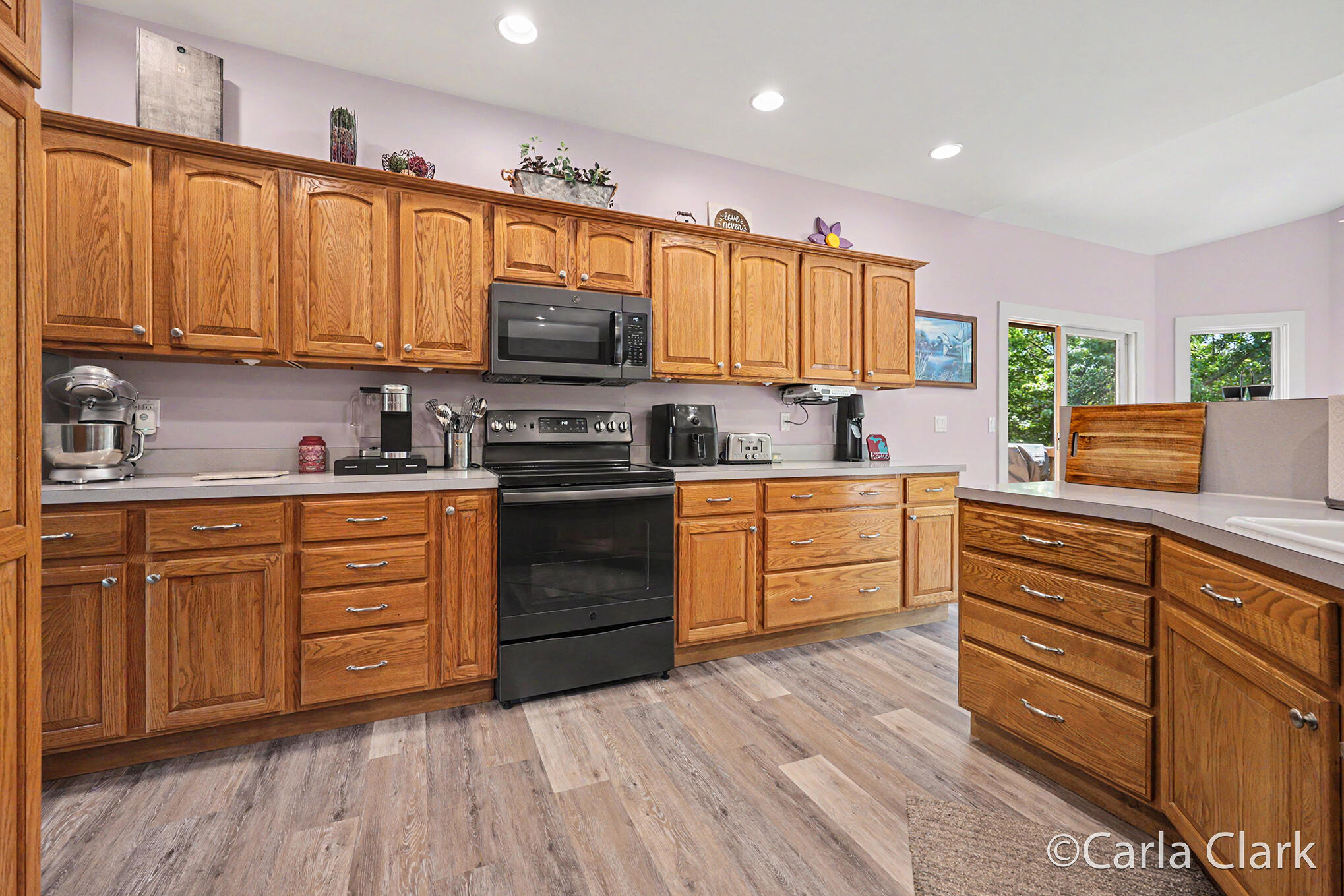 9899 Twelve Point Drive NE Rockford MI 49341