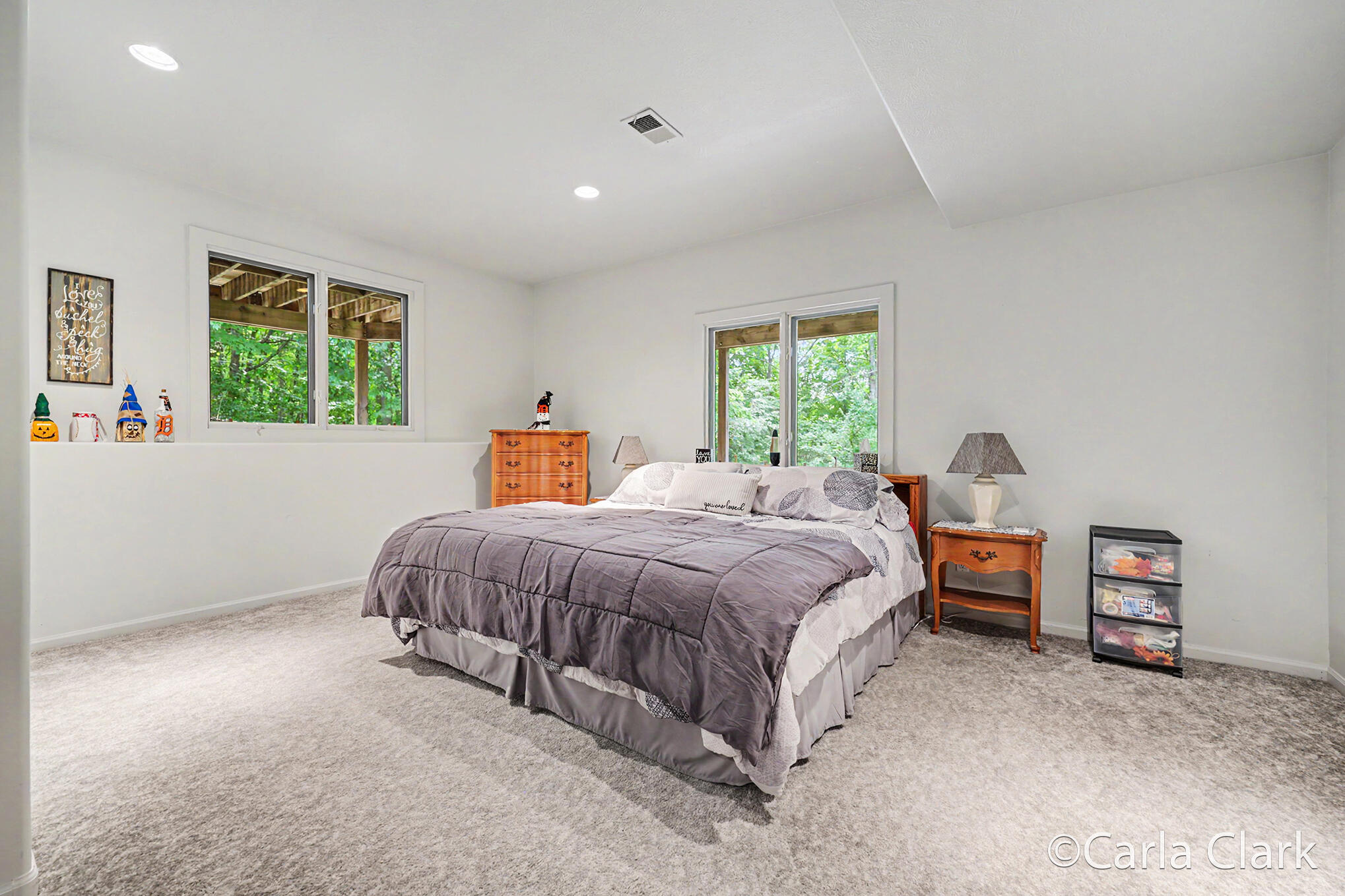 9899 Twelve Point Drive NE Rockford MI 49341