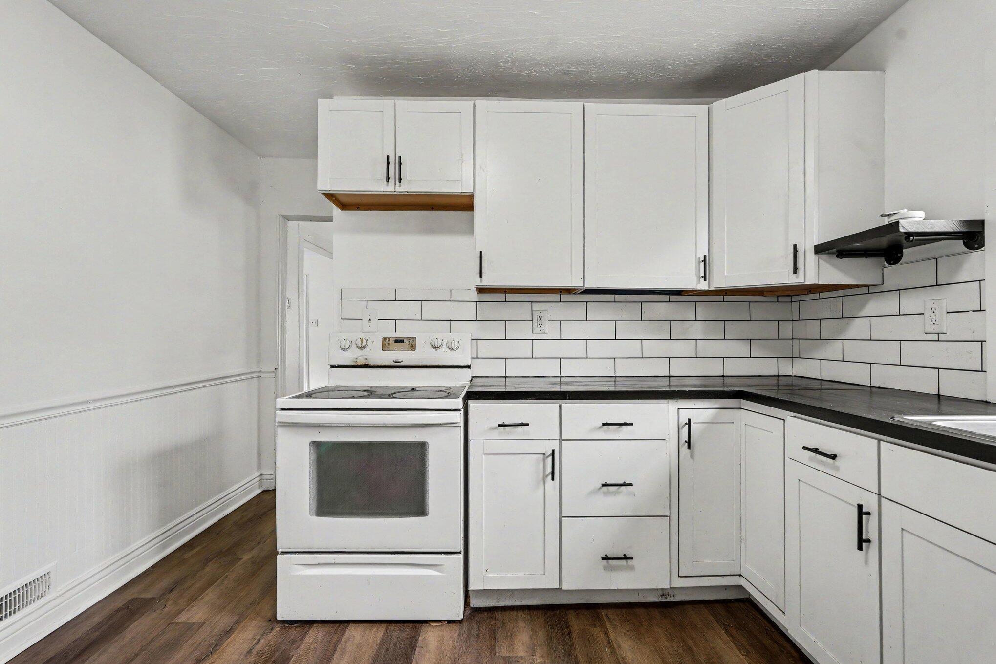 1774 Dyson Street Muskegon MI 49442