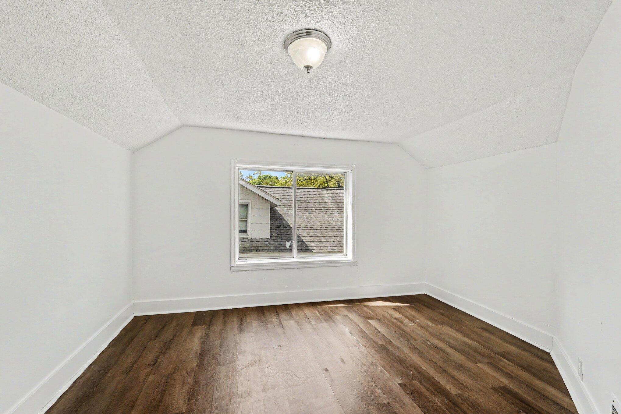 1774 Dyson Street Muskegon MI 49442