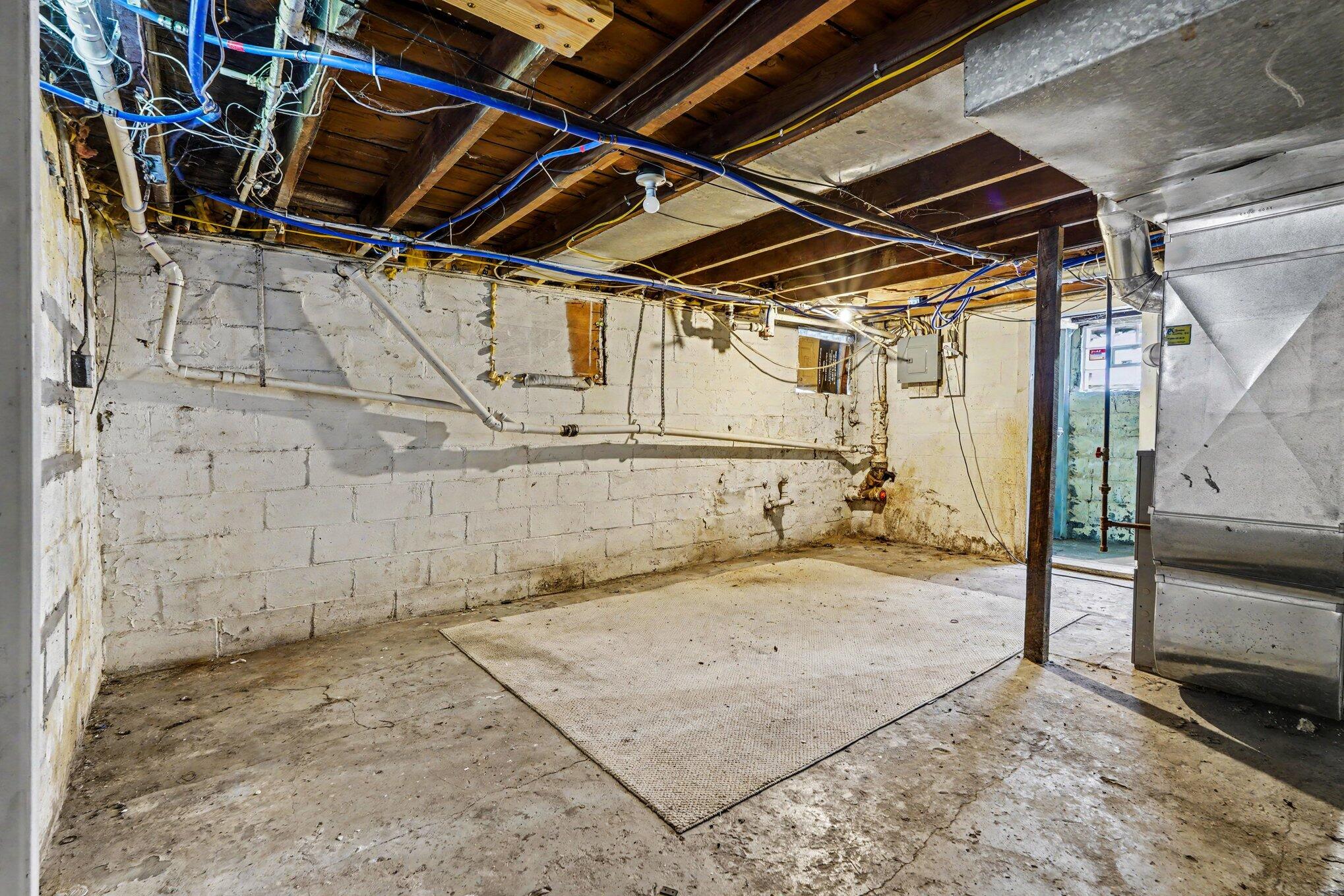 1774 Dyson Street Muskegon MI 49442