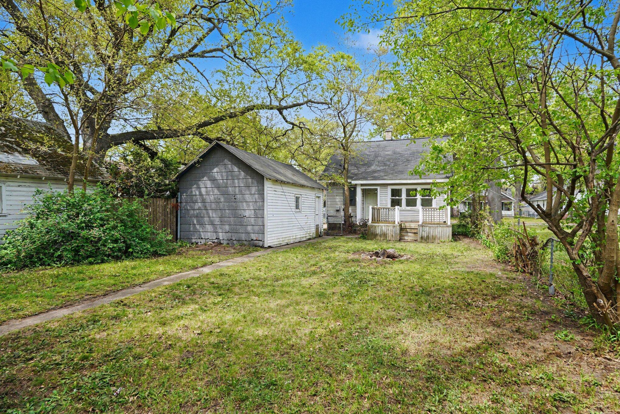 1774 Dyson Street Muskegon MI 49442