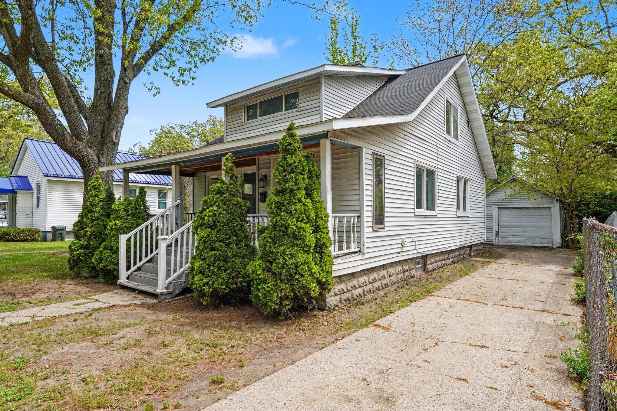 1774 Dyson Street Muskegon MI 49442