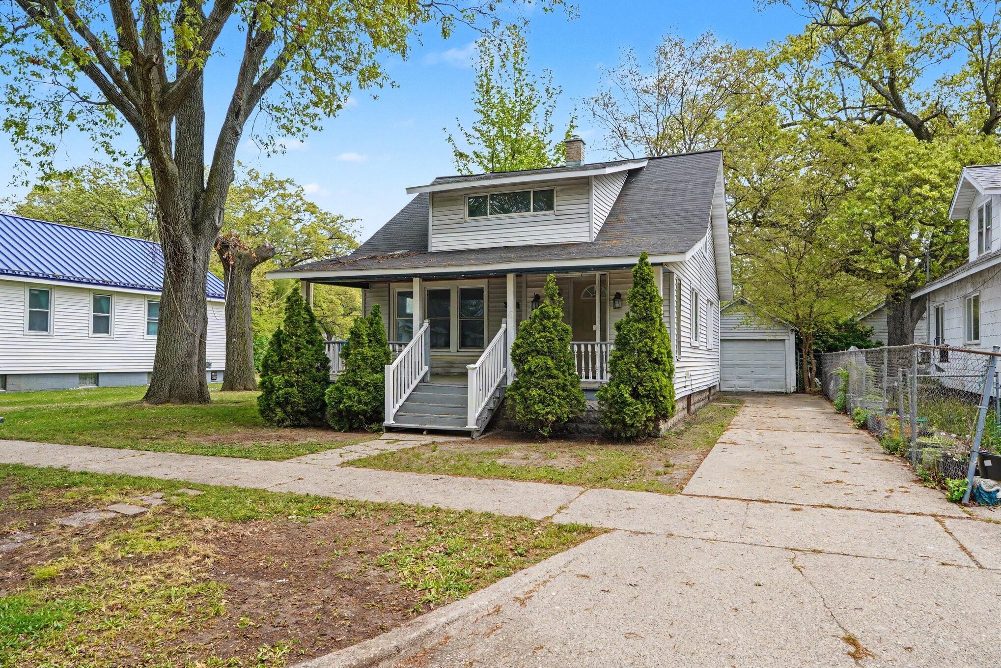 1774 Dyson Street Muskegon MI 49442
