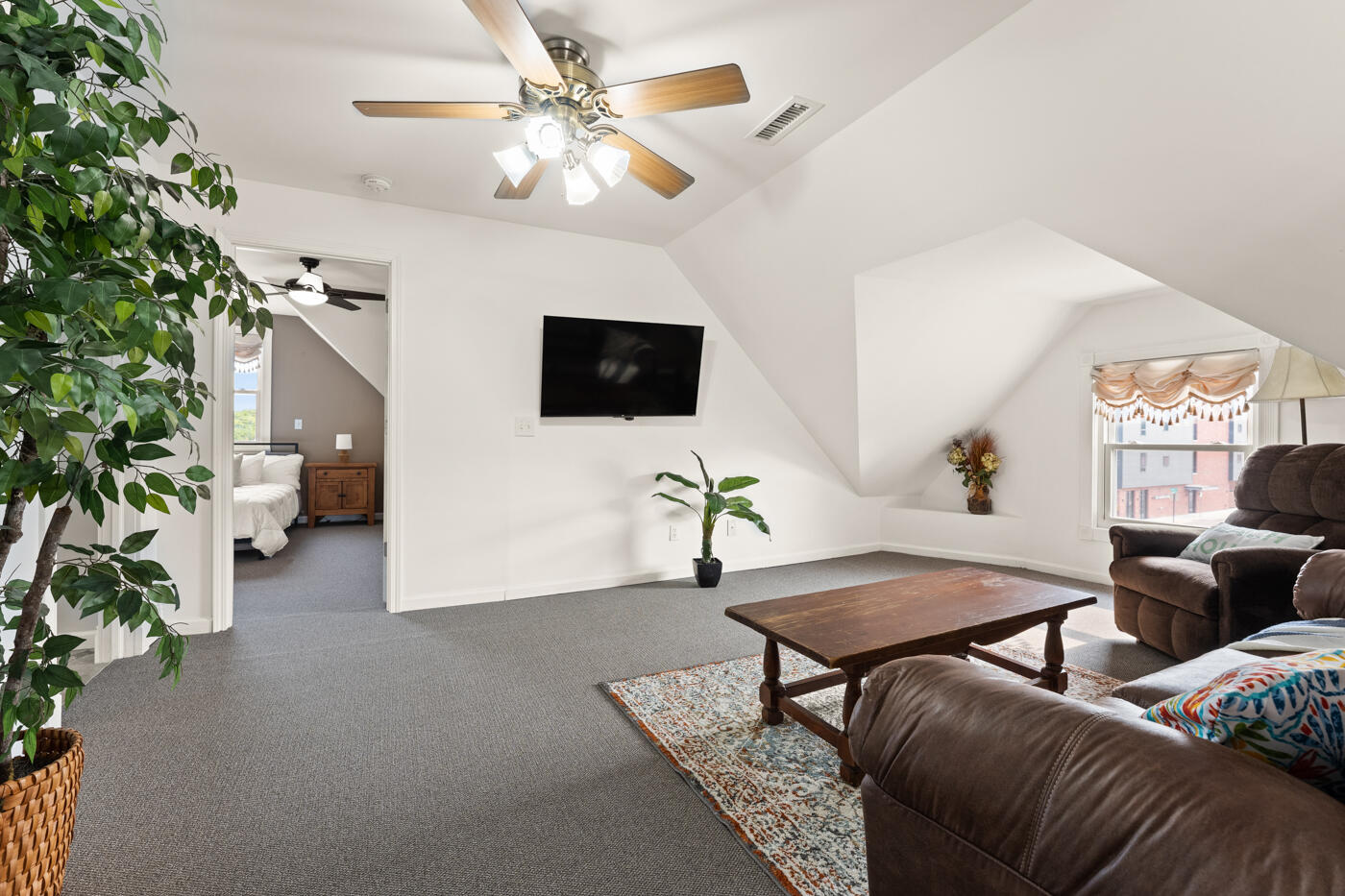 424 Huron Street South Haven MI 49090