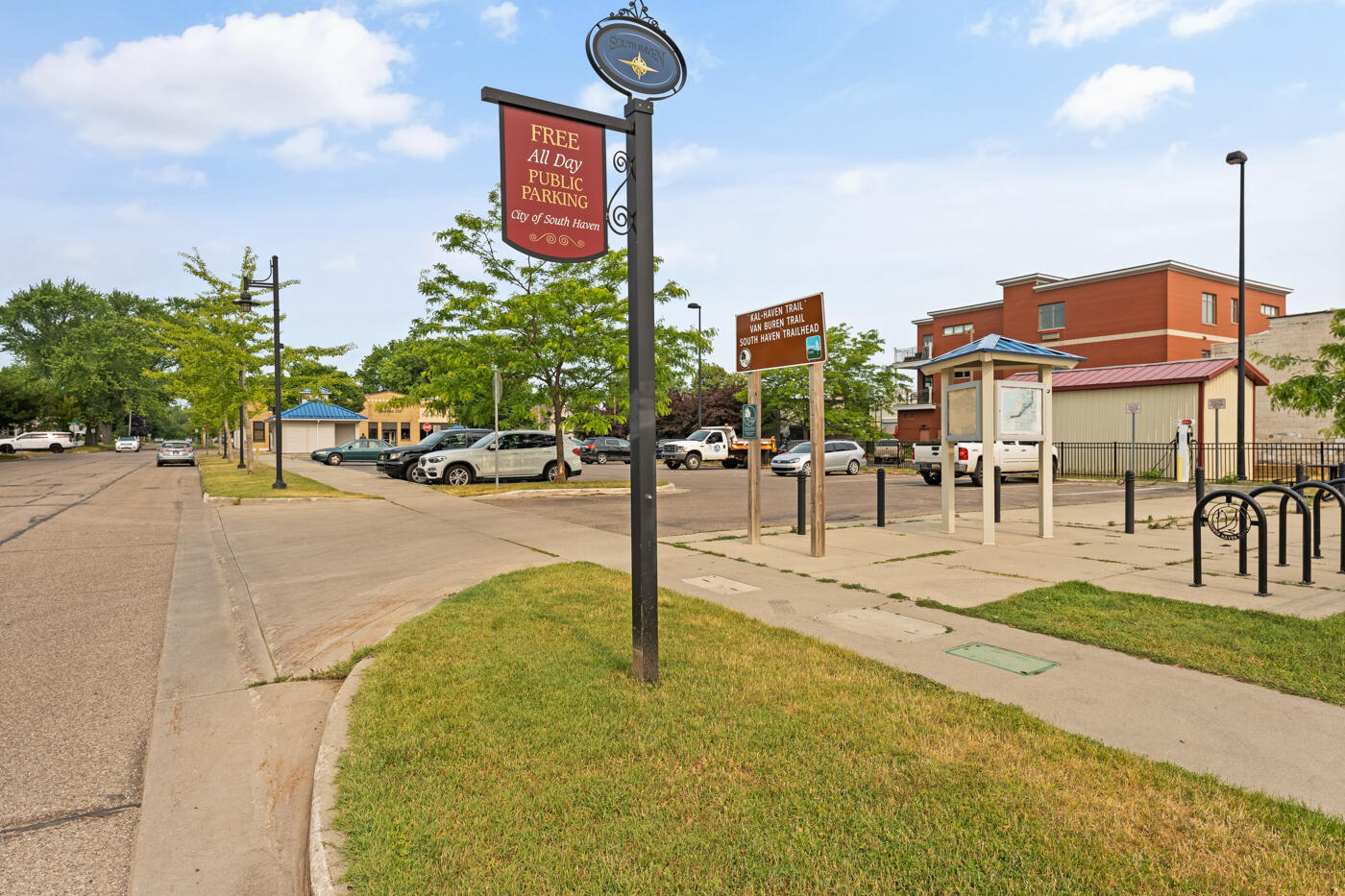 424 Huron Street South Haven MI 49090