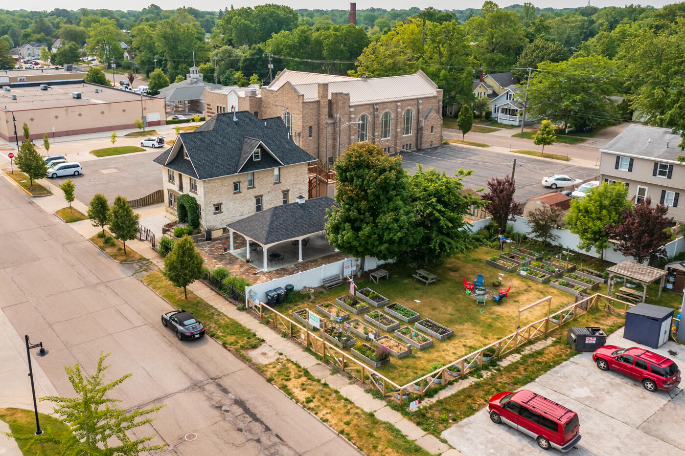 424 Huron Street South Haven MI 49090