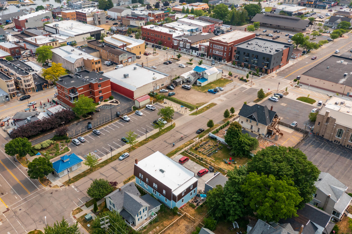 424 Huron Street South Haven MI 49090