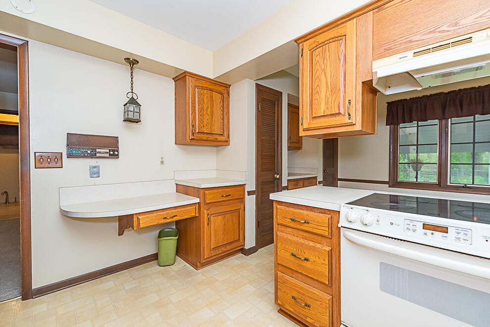 2707 Tattersall Road Portage MI 49024