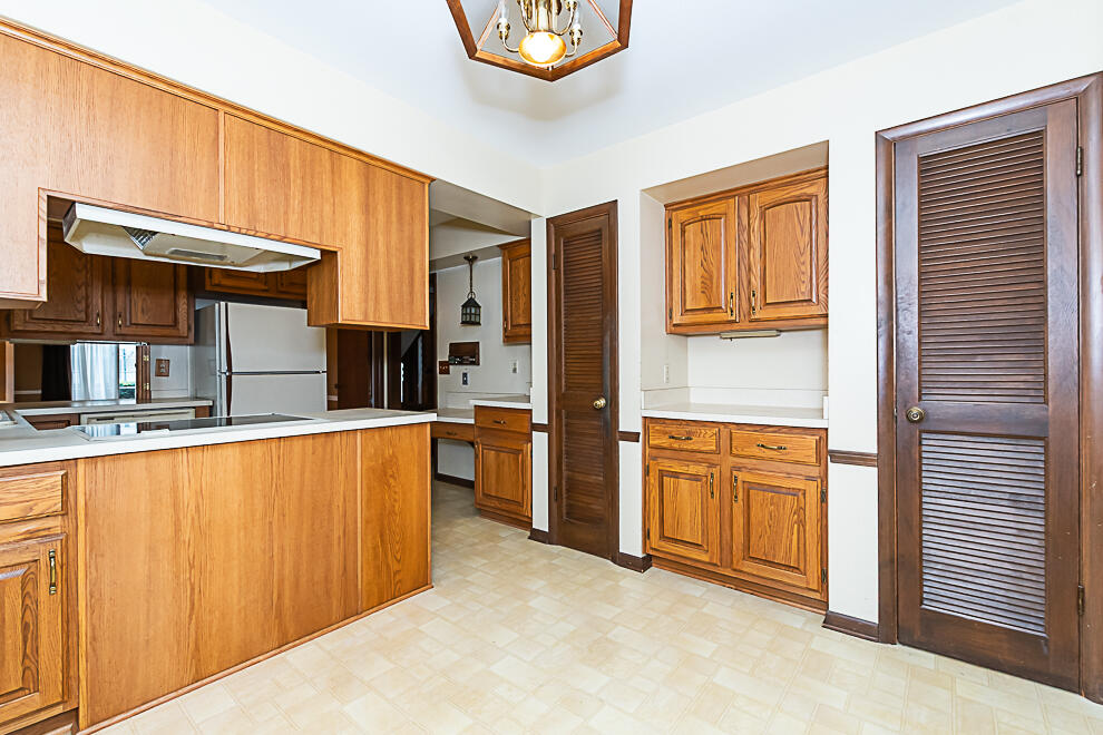 2707 Tattersall Road Portage MI 49024