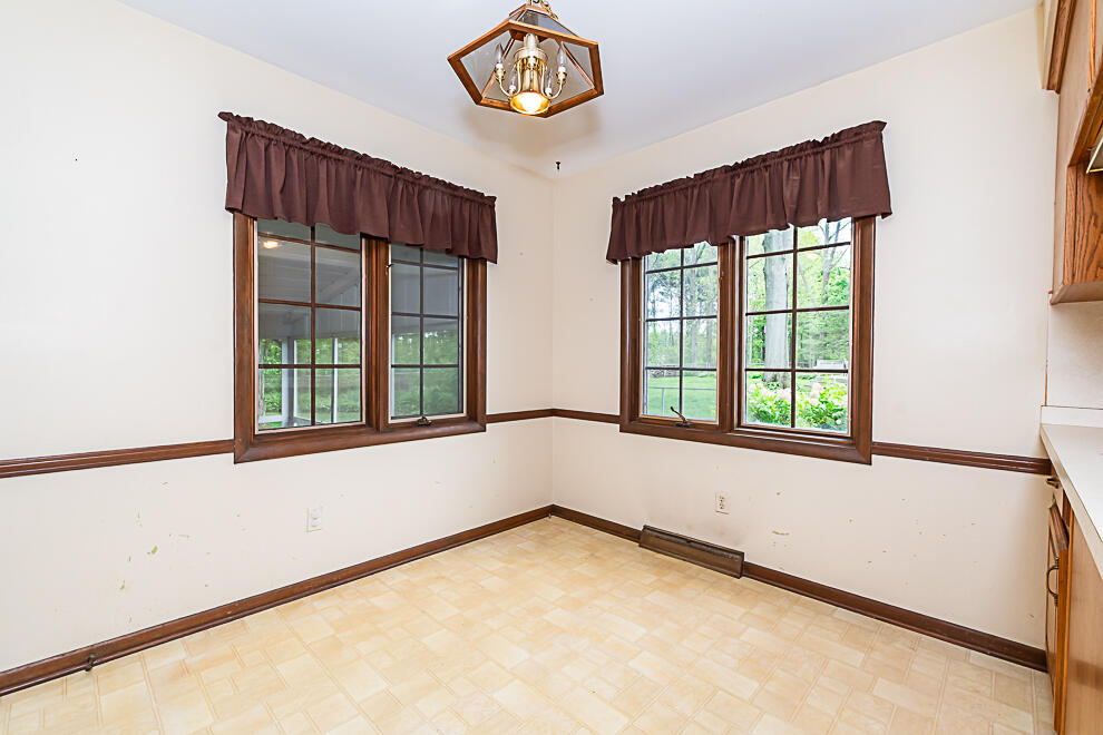 2707 Tattersall Road Portage MI 49024