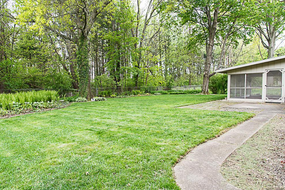 2707 Tattersall Road Portage MI 49024