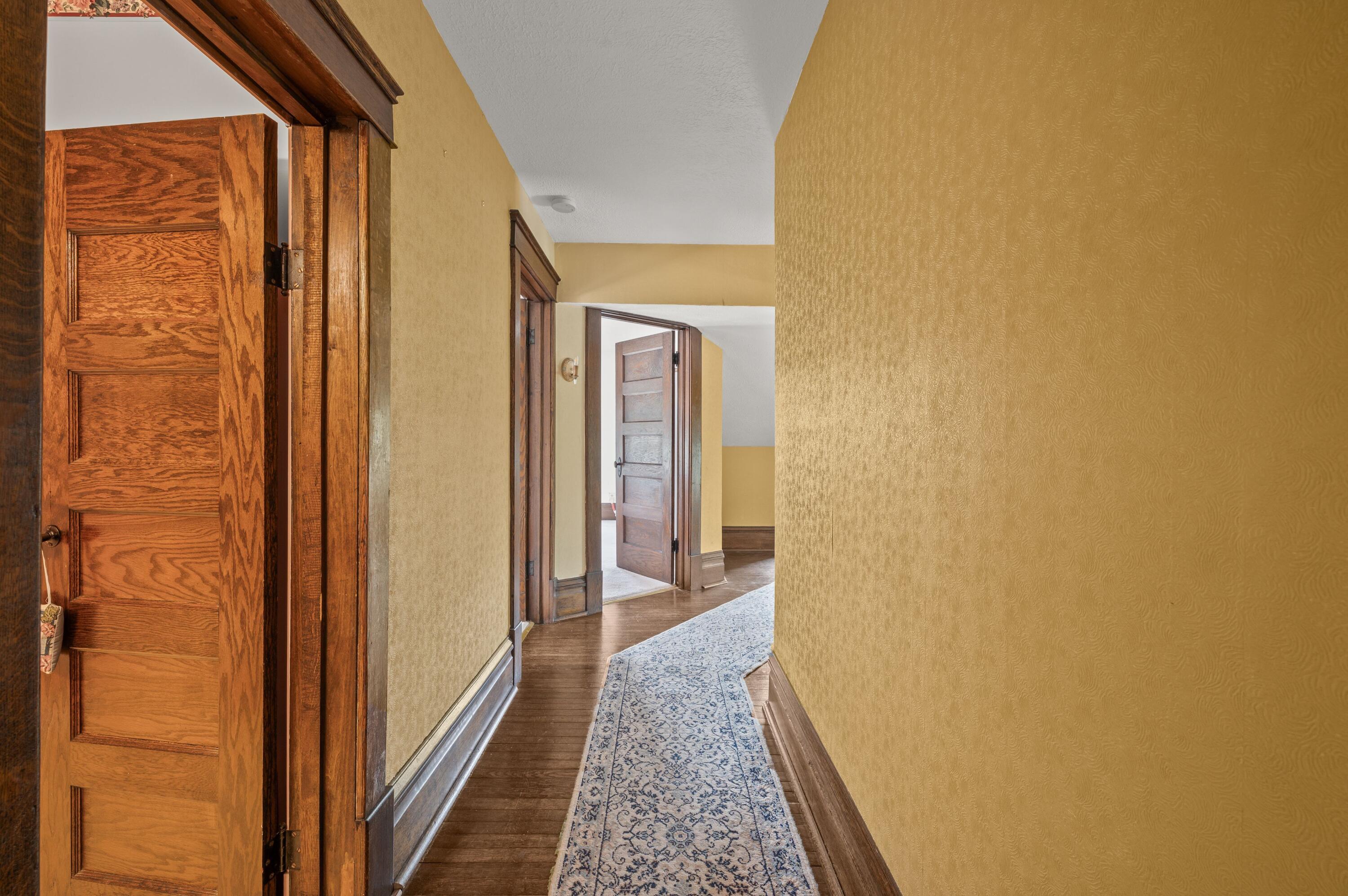 103 S Lincoln Avenue Niles MI 49120