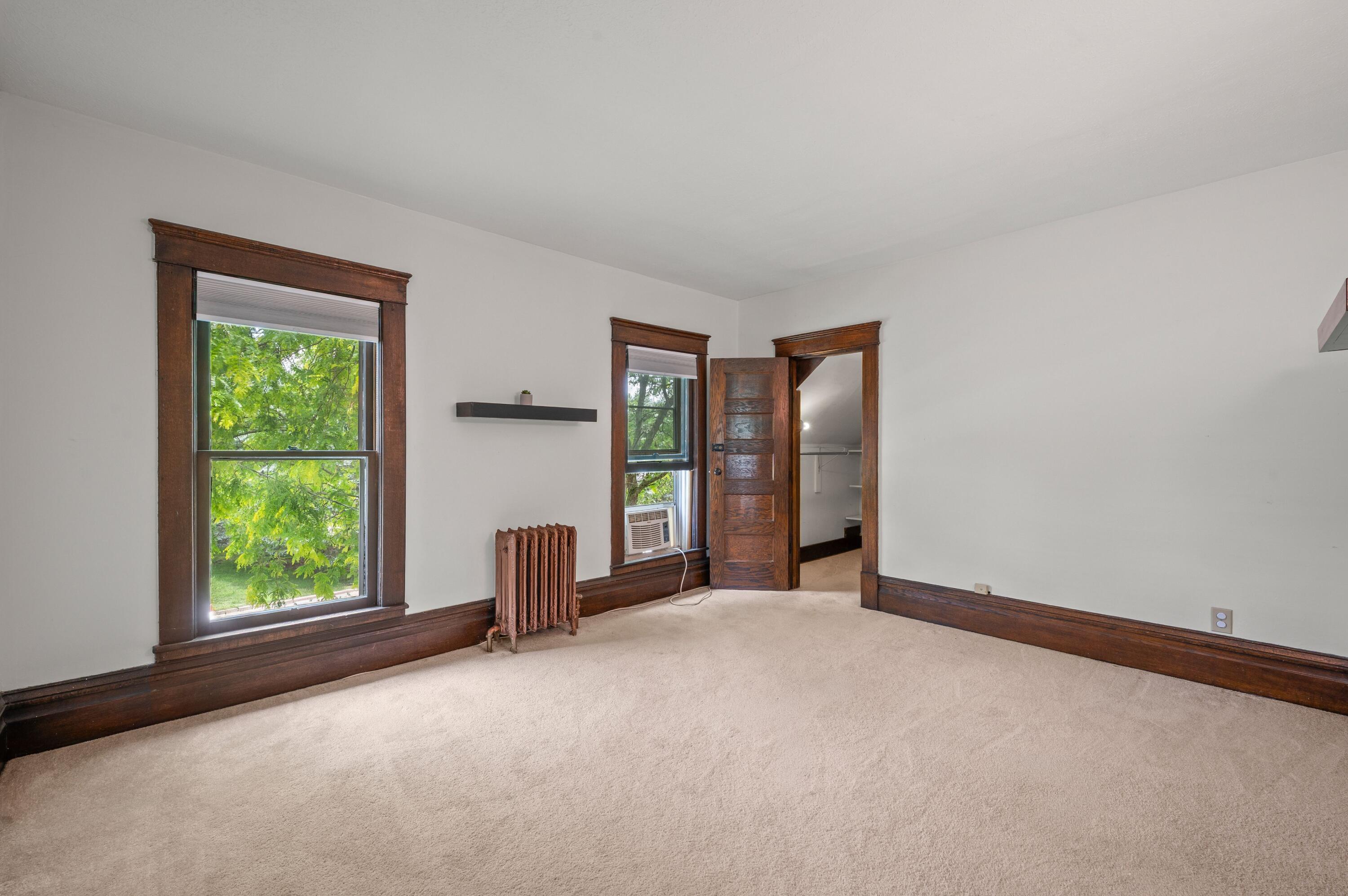 103 S Lincoln Avenue Niles MI 49120