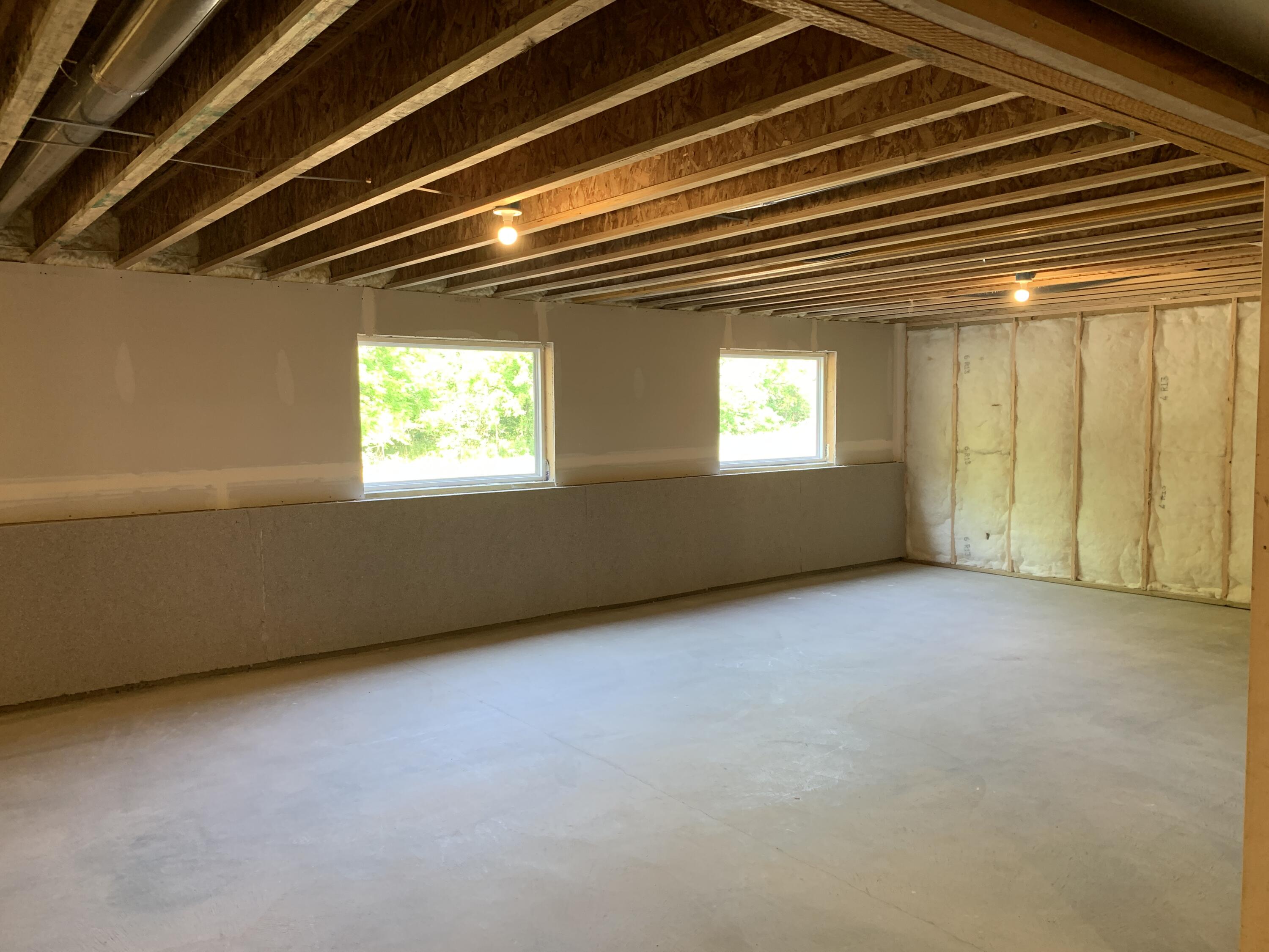 6557 Ravine Pt Drive NE Rockford MI 49341