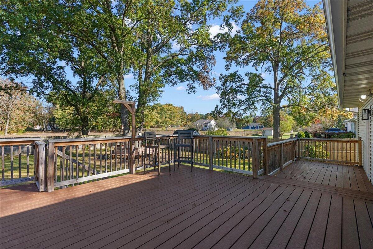 1687 Pinta Drive Holland MI 49424