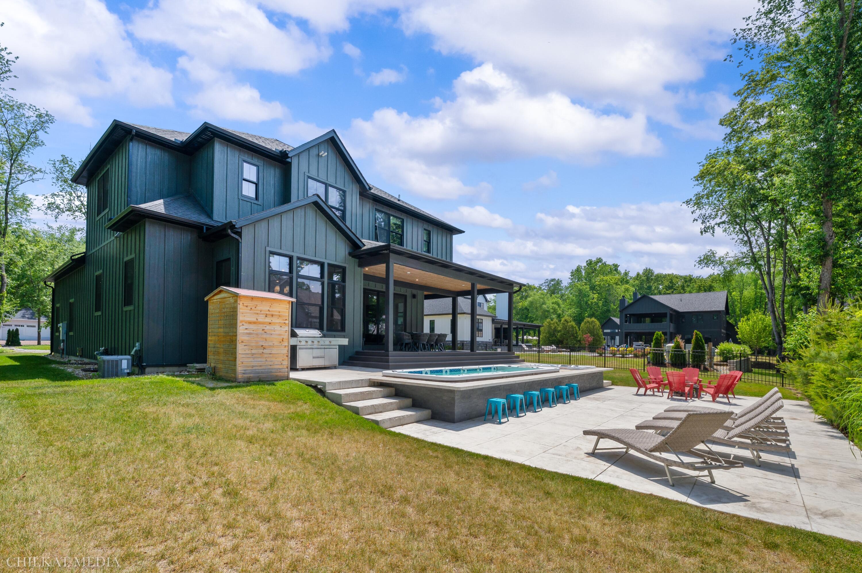 45322 Fairway Drive New Buffalo MI 49117