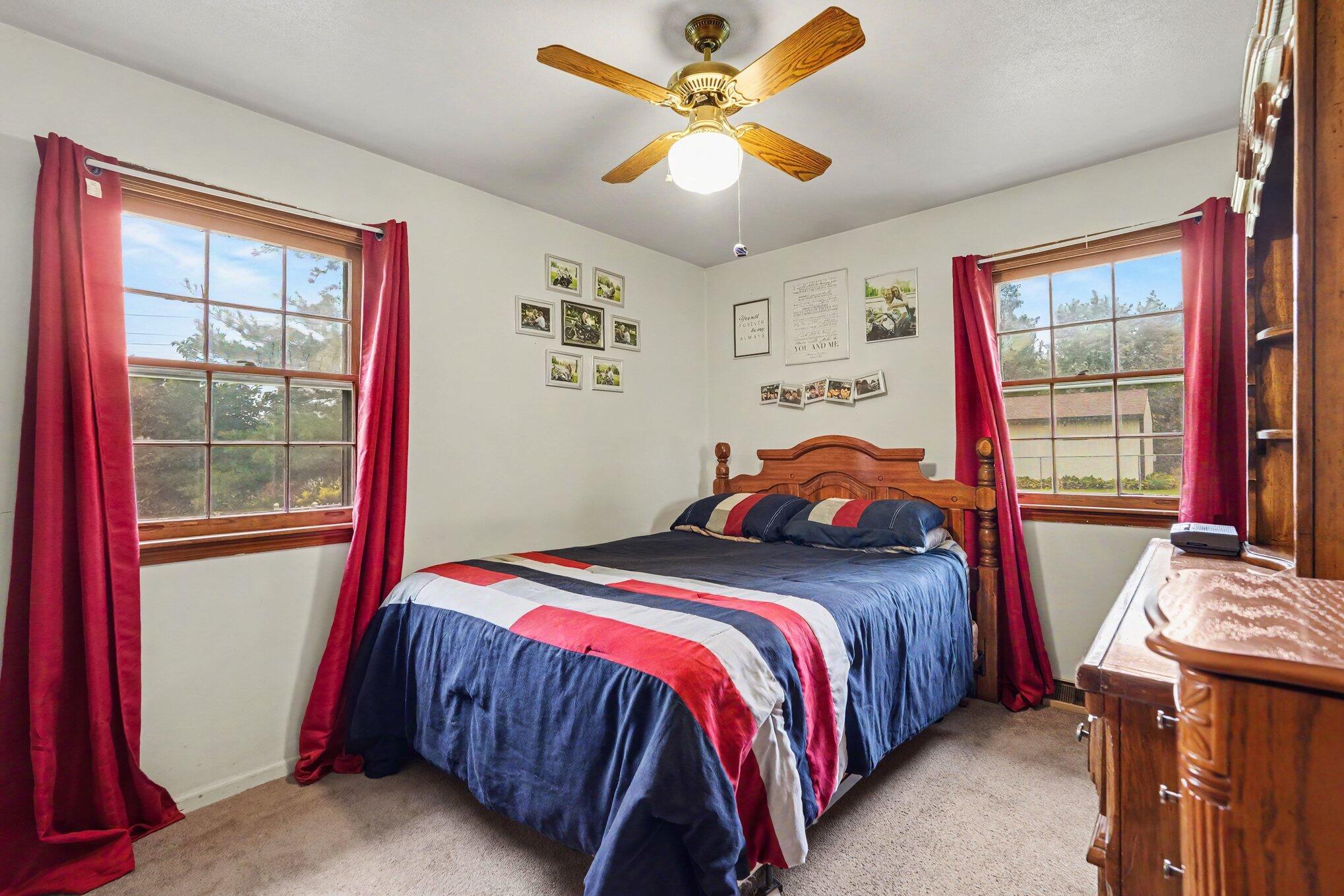 927 Lincoln Street Grand Rapids MI 49534