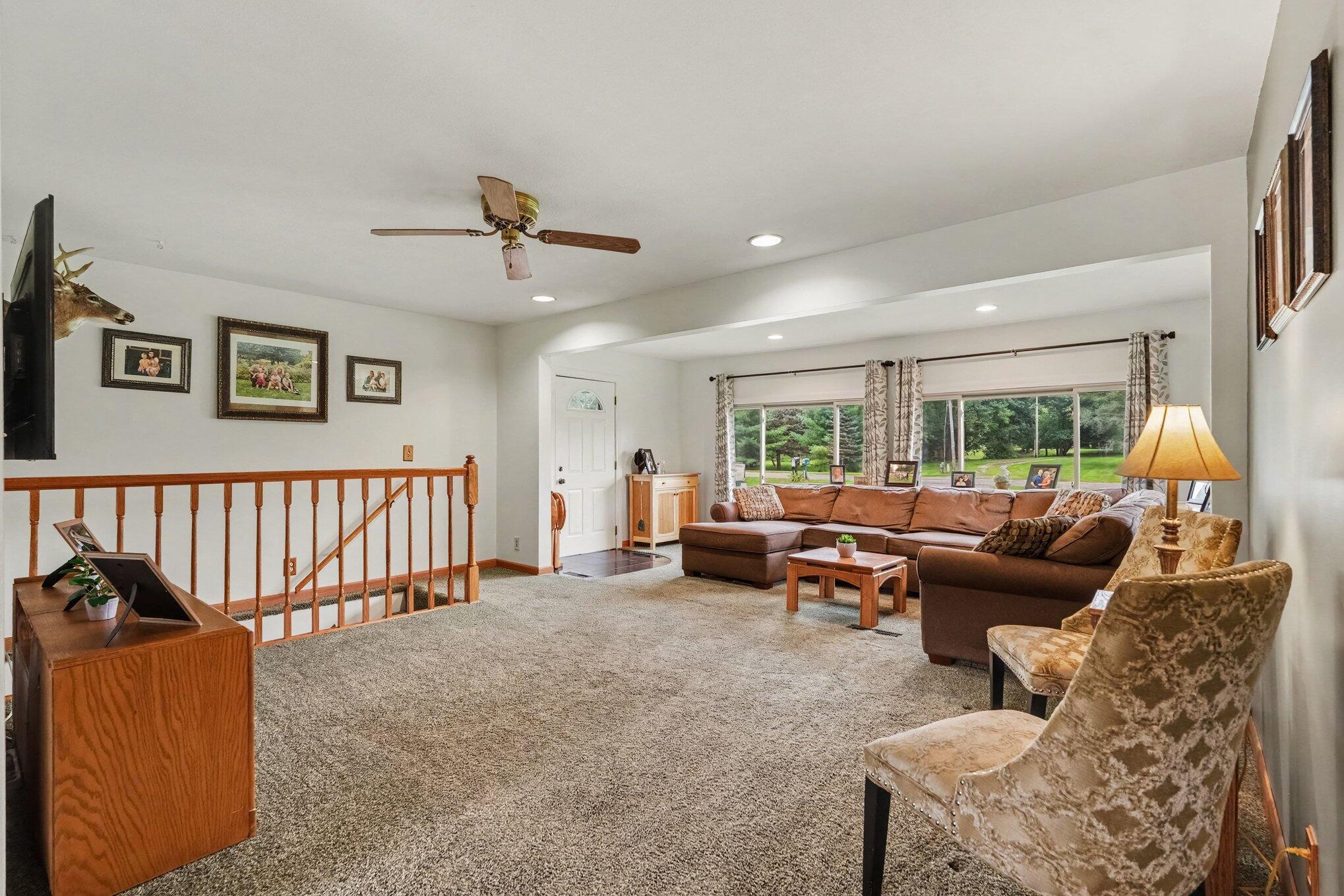 927 Lincoln Street Grand Rapids MI 49534