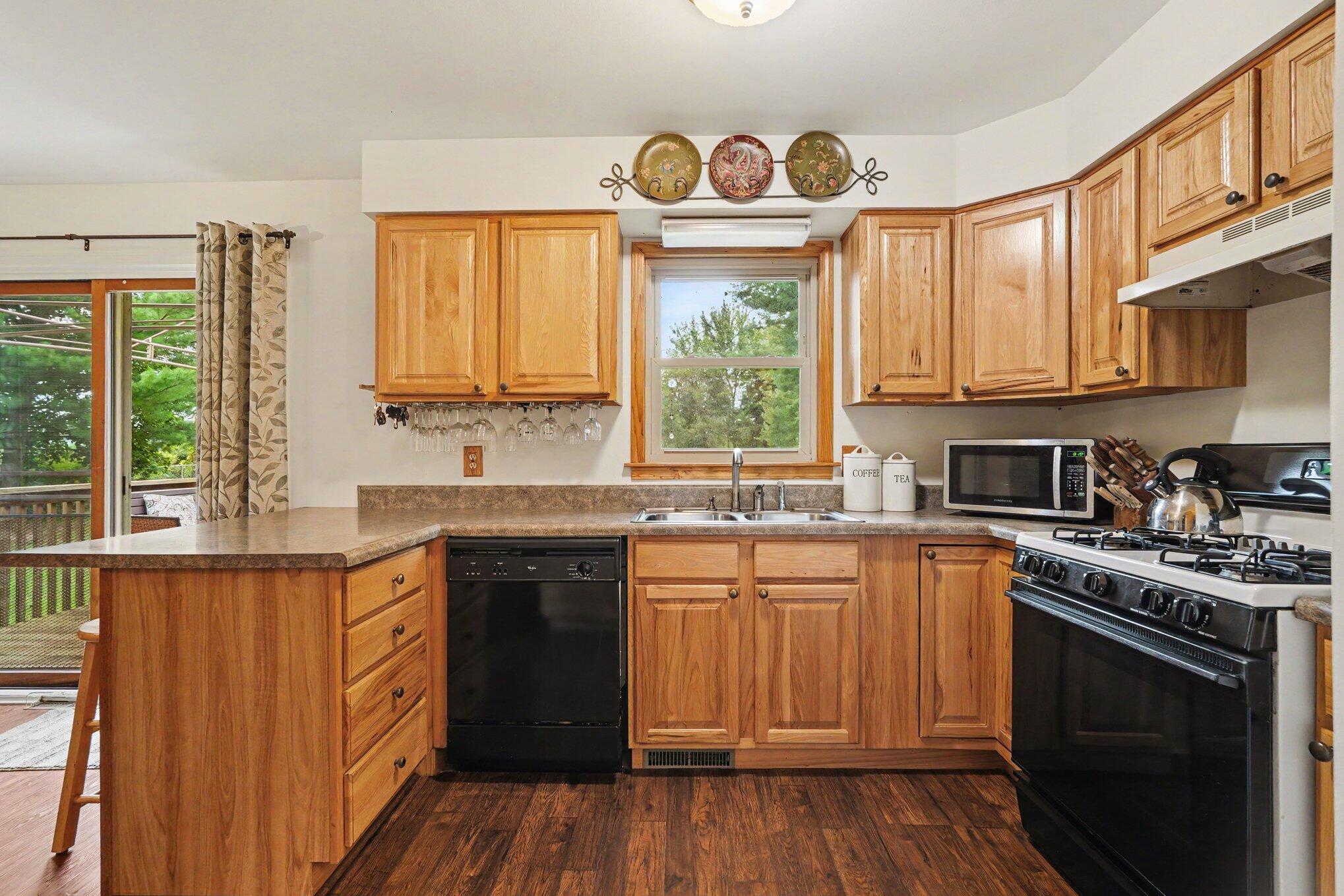 927 Lincoln Street Grand Rapids MI 49534