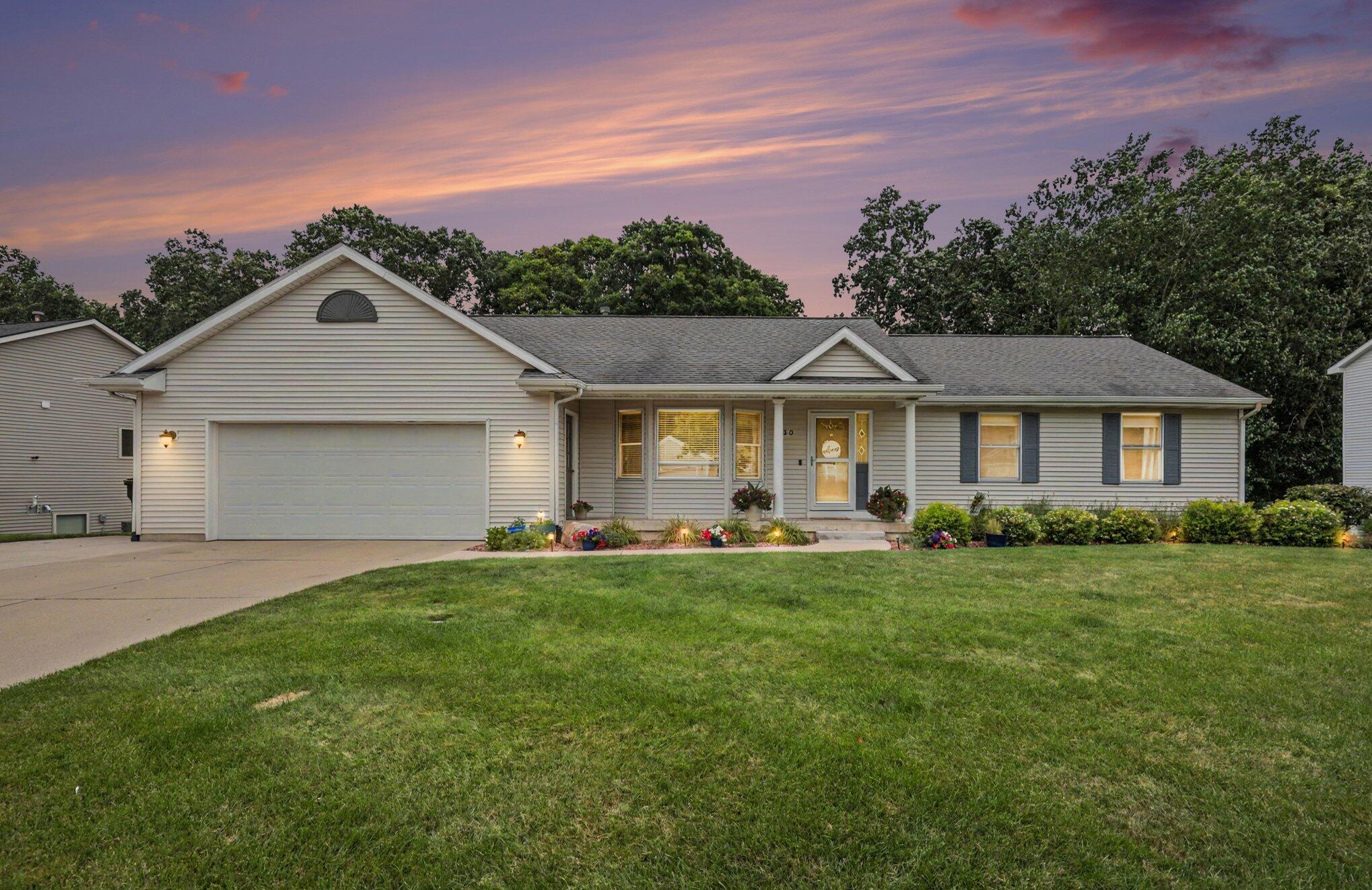 330 Glenwoods Court NE Rockford MI 49341