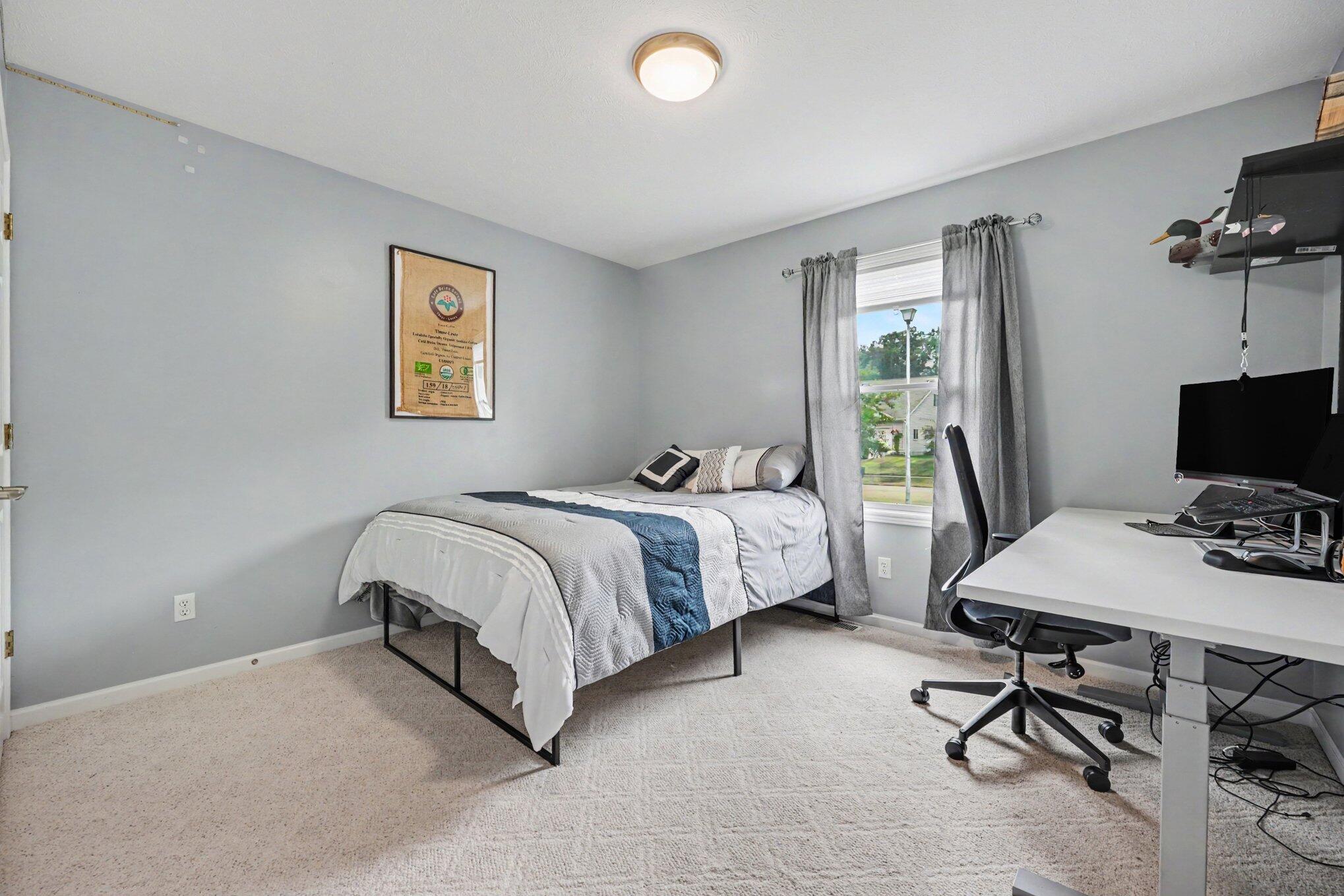 330 Glenwoods Court NE Rockford MI 49341