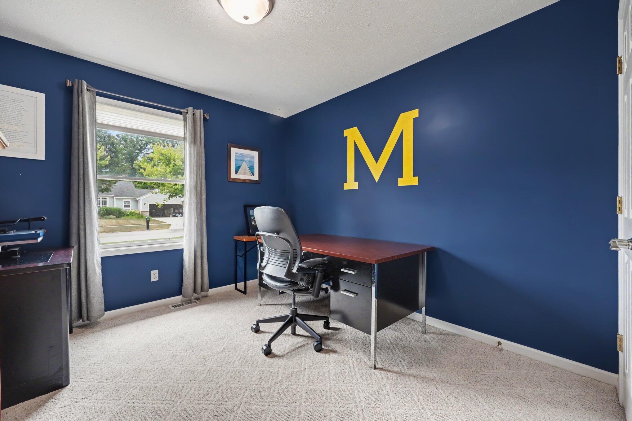 330 Glenwoods Court NE Rockford MI 49341