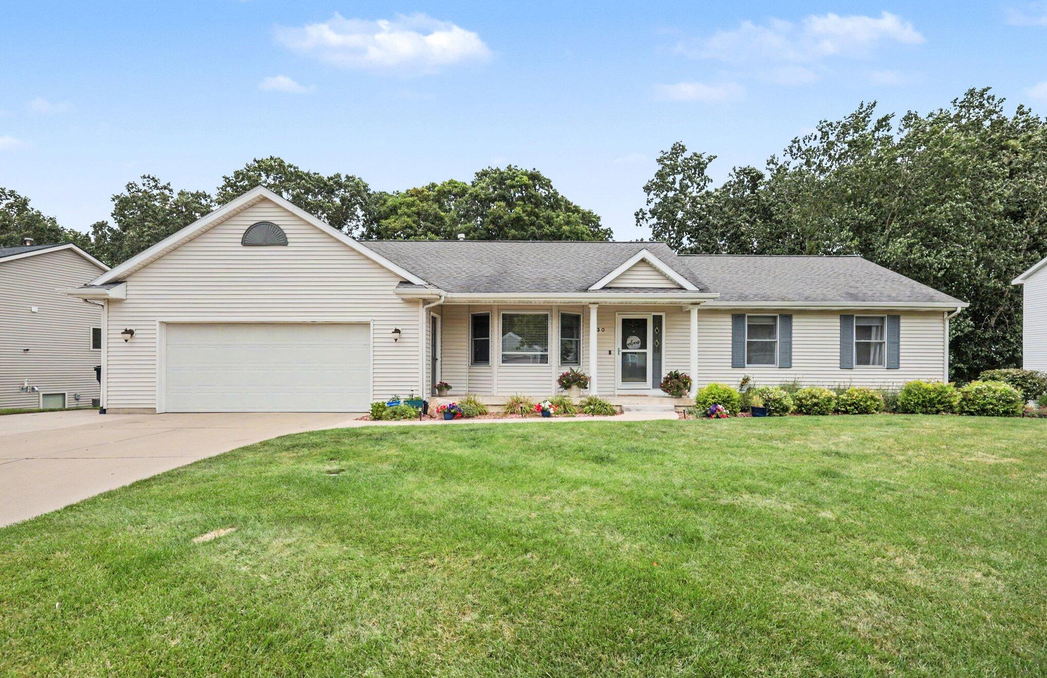 330 Glenwoods Court NE Rockford MI 49341