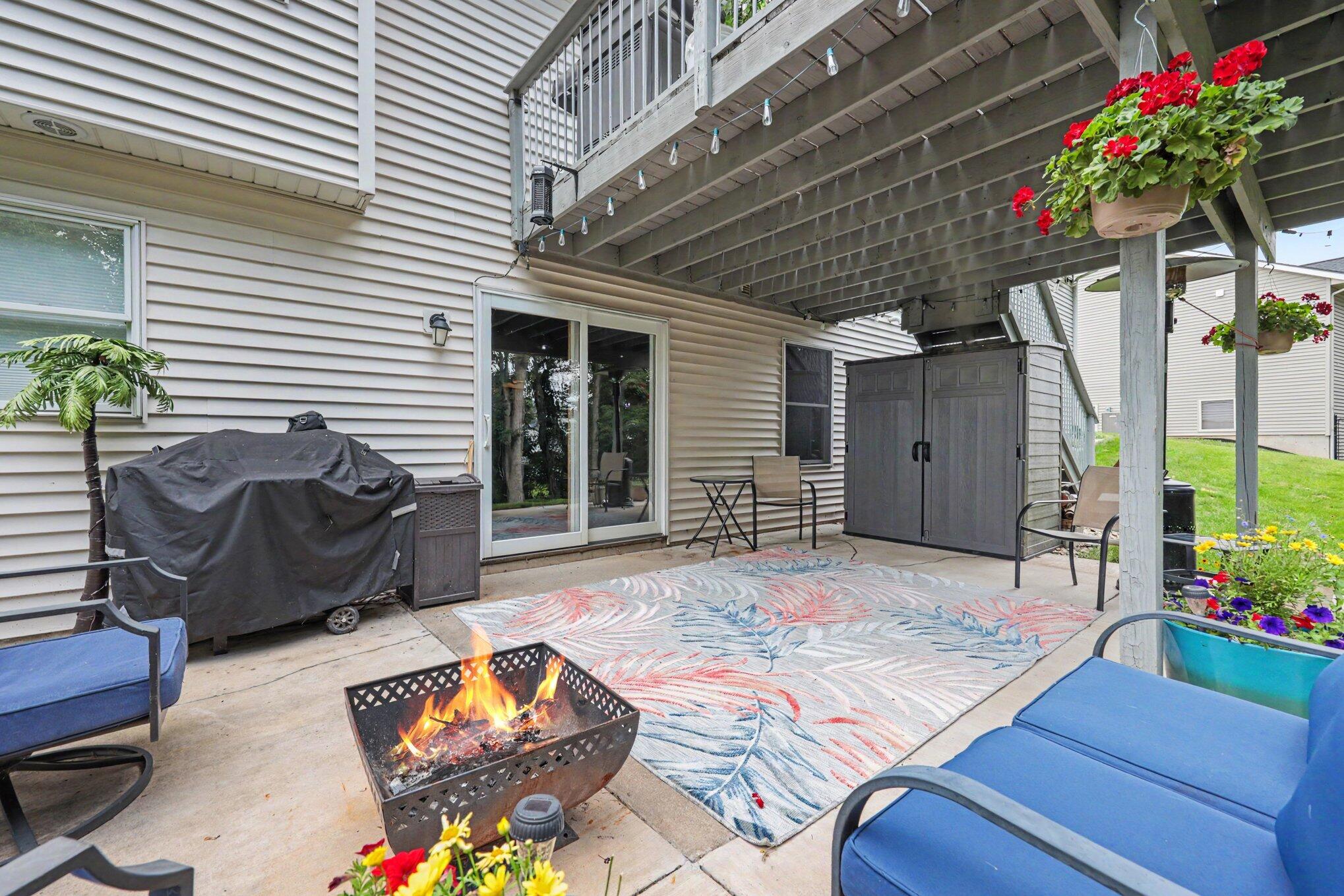 330 Glenwoods Court NE Rockford MI 49341