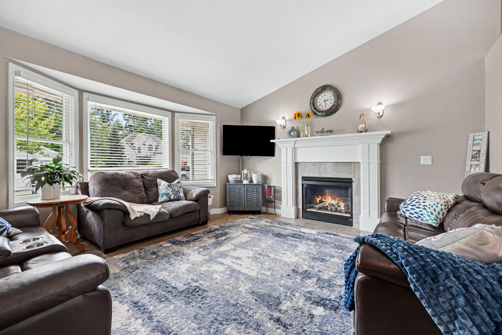 330 Glenwoods Court NE Rockford MI 49341