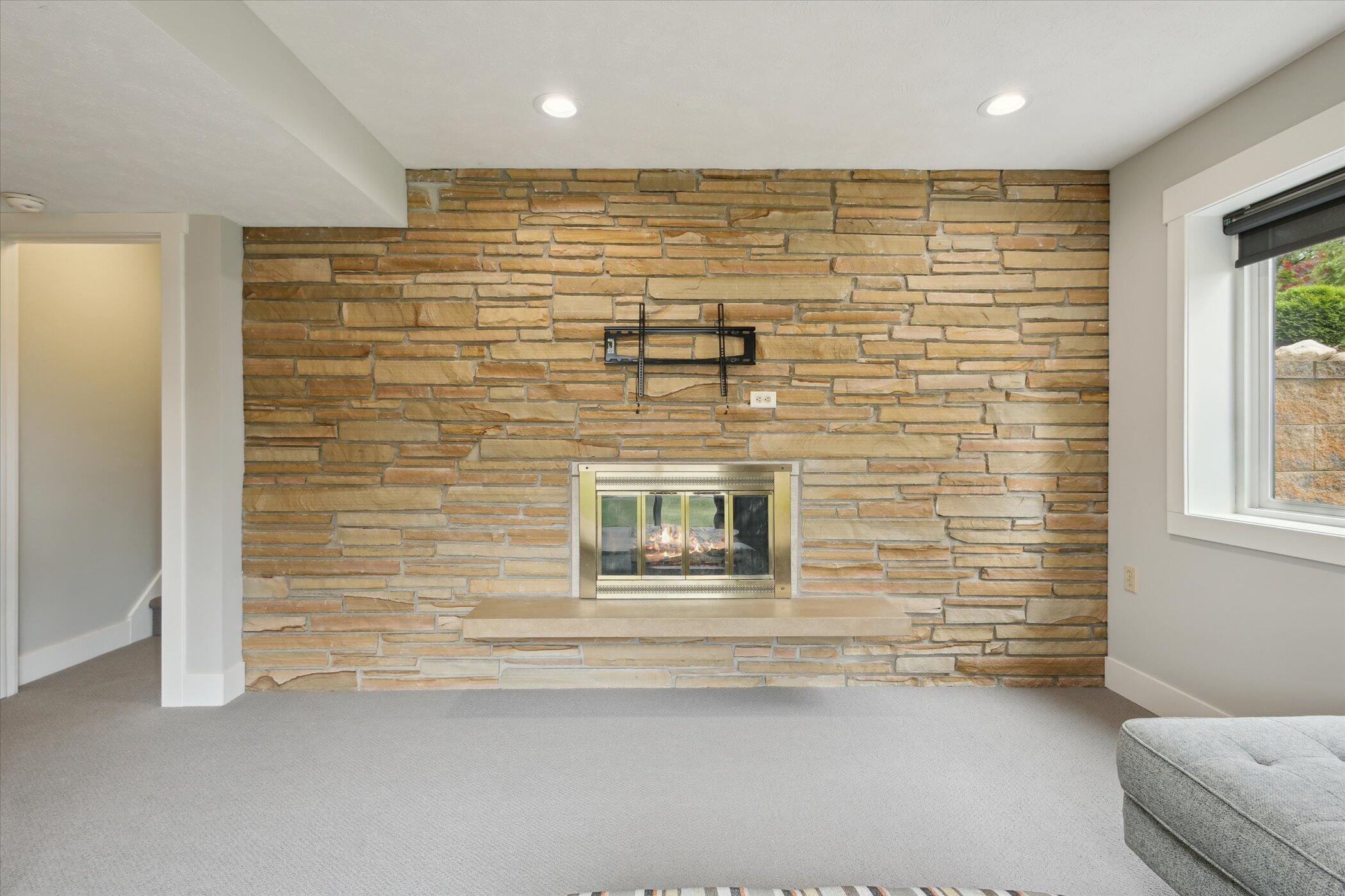 3801 Keeweenaw Drive NE Grand Rapids MI 49525