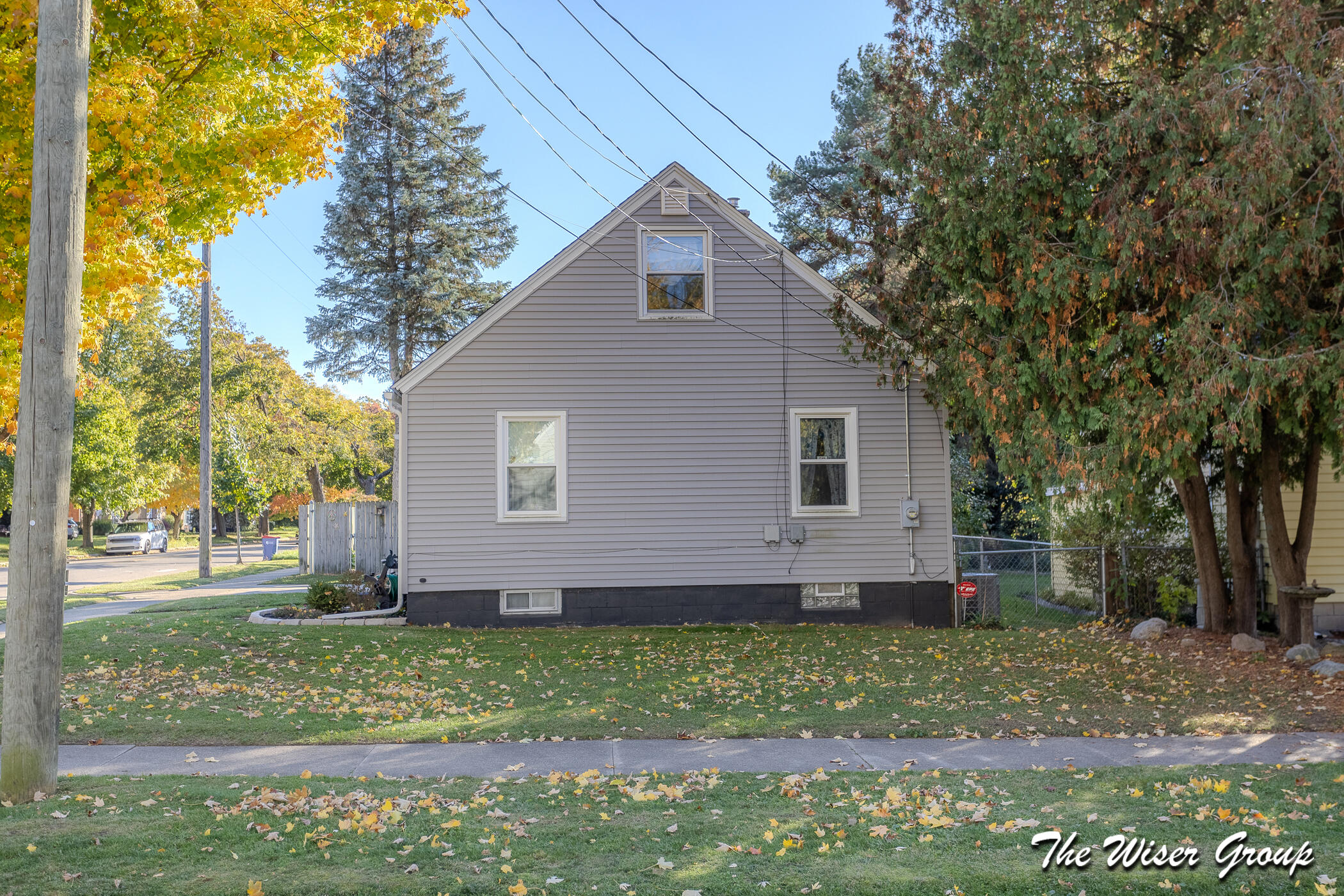 2155 Coit Avenue NE Grand Rapids MI 49505