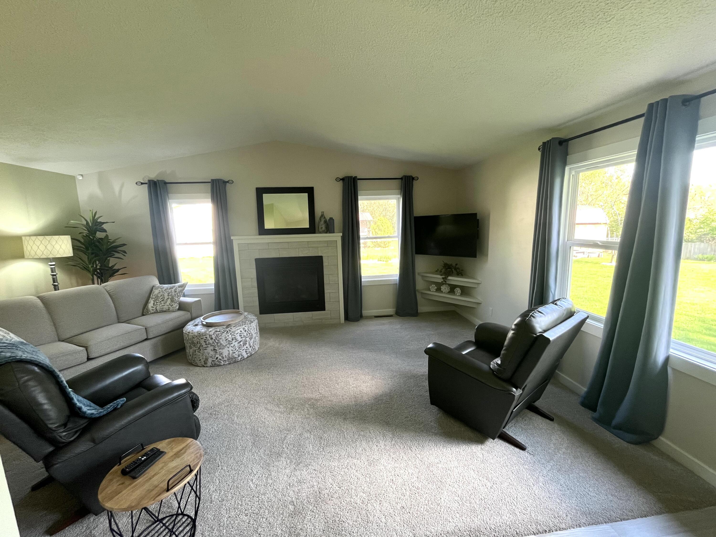 5934 Diane Drive Berrien Springs MI 49103